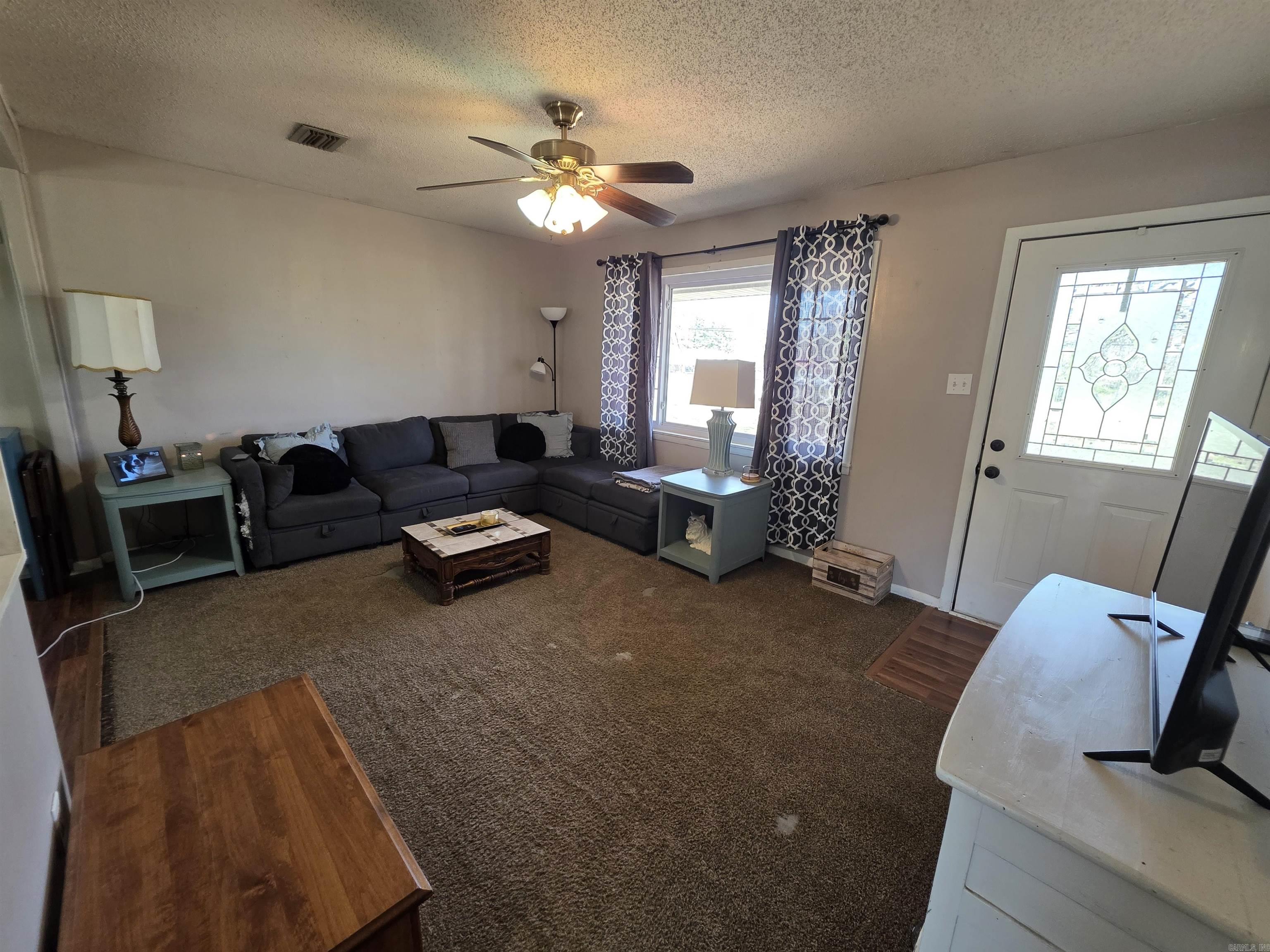 43 E Main  Greenbrier, AR