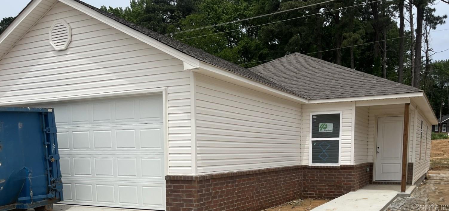 1028 Raven Walk Drive Benton, AR 72015
