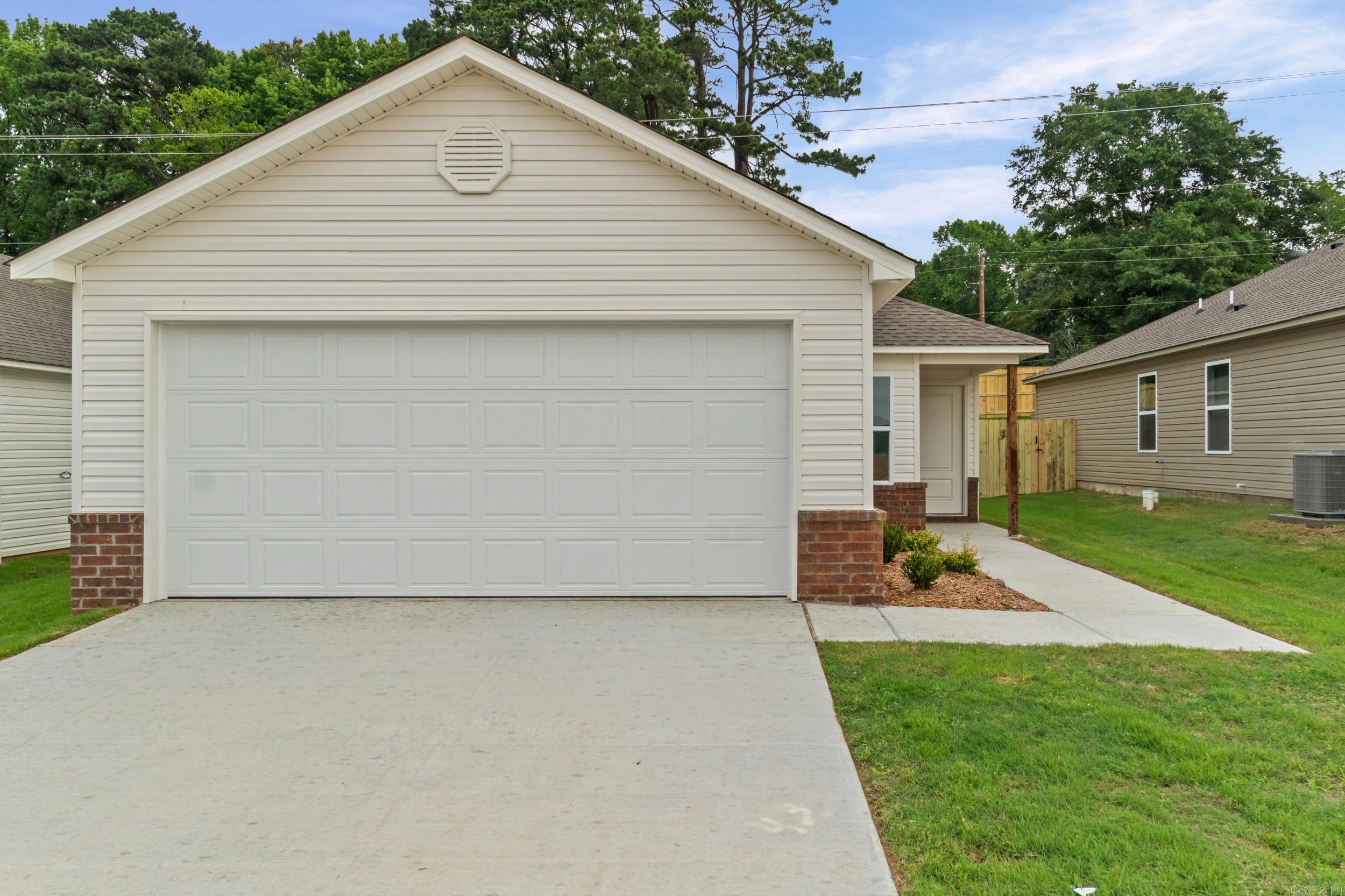1028 Raven Walk Drive Benton, AR 72015