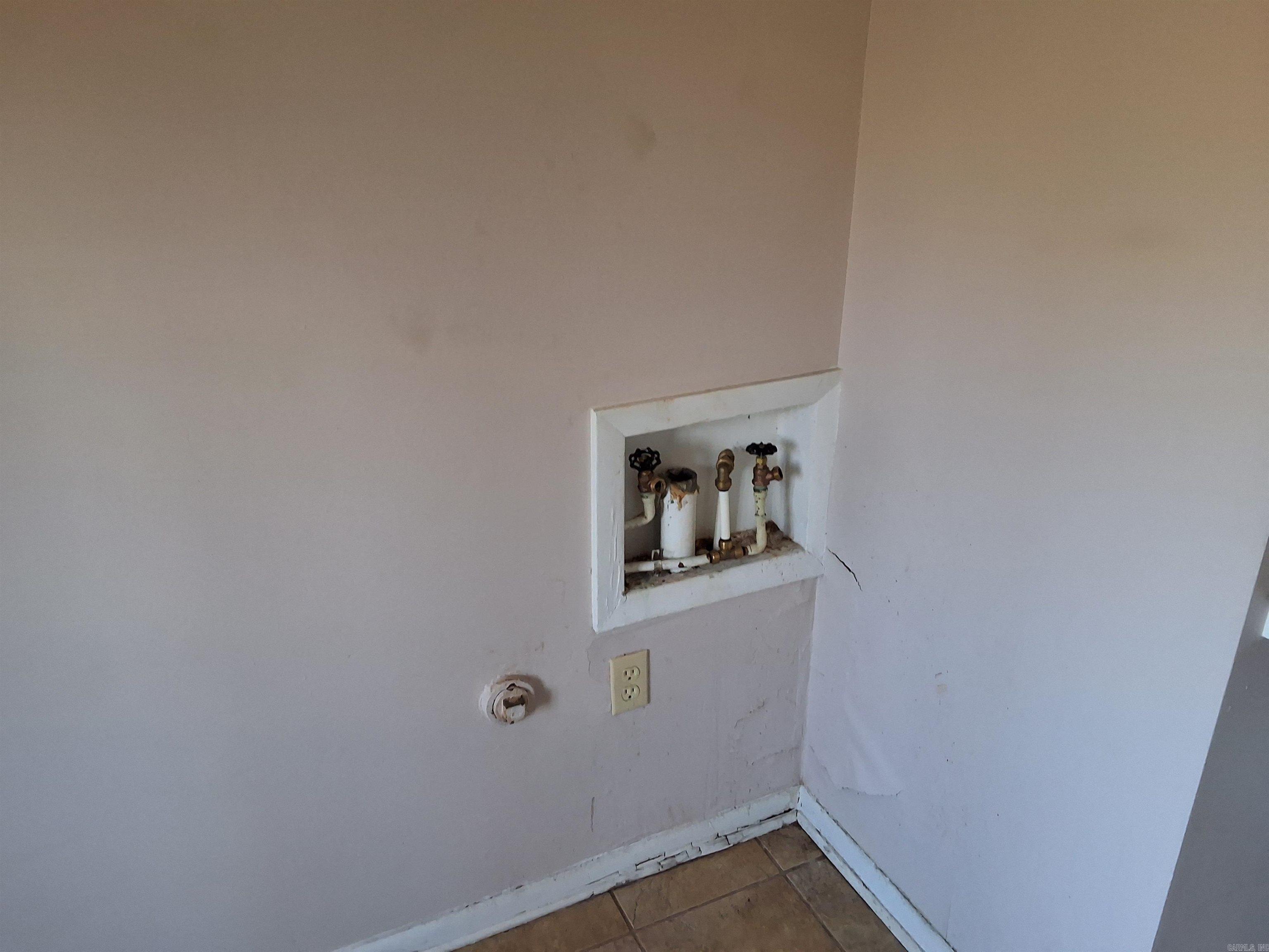 7226 Highway 79  Pine Bluff, AR