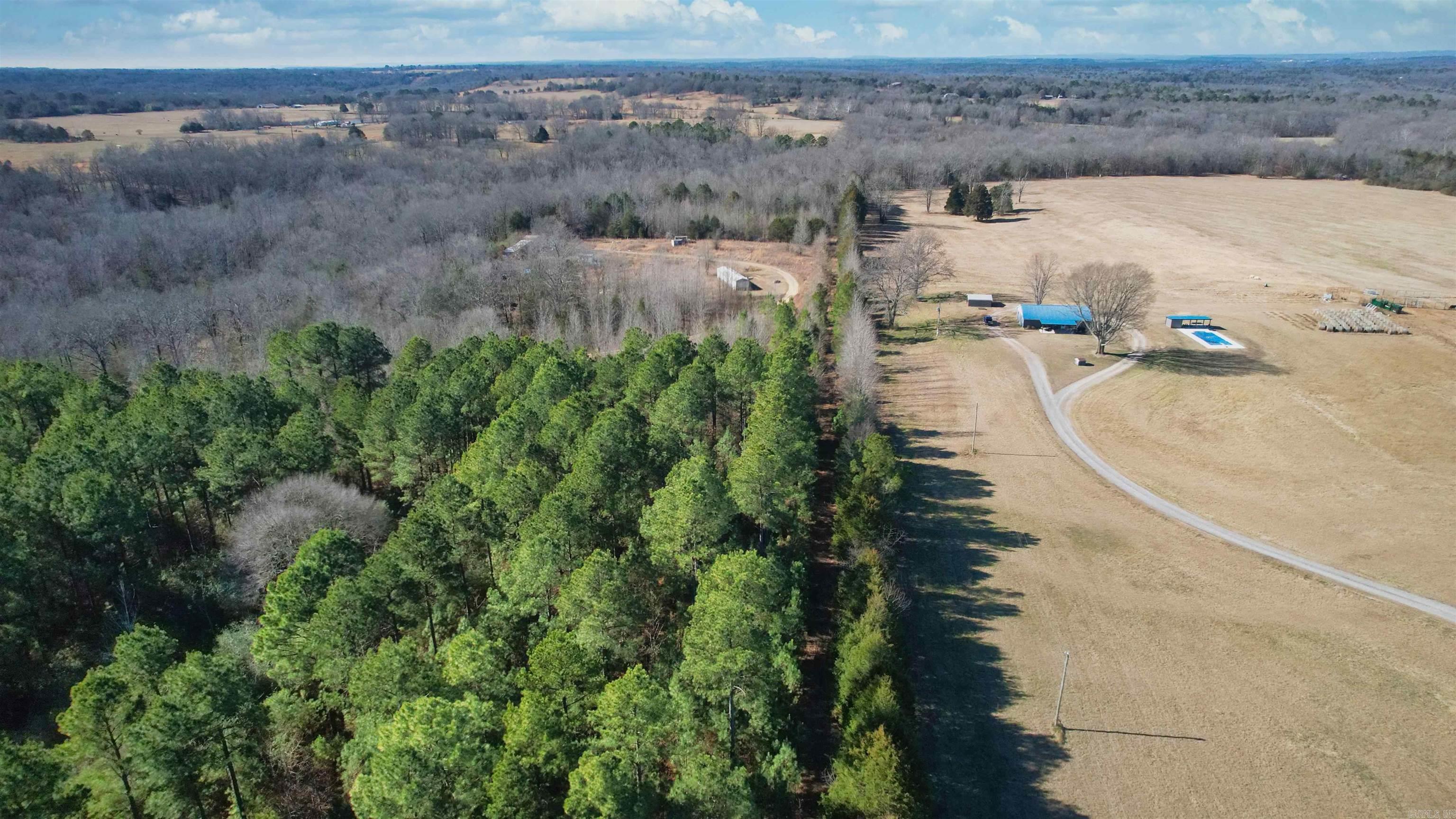 428 Pumpkin Center  Quitman, AR