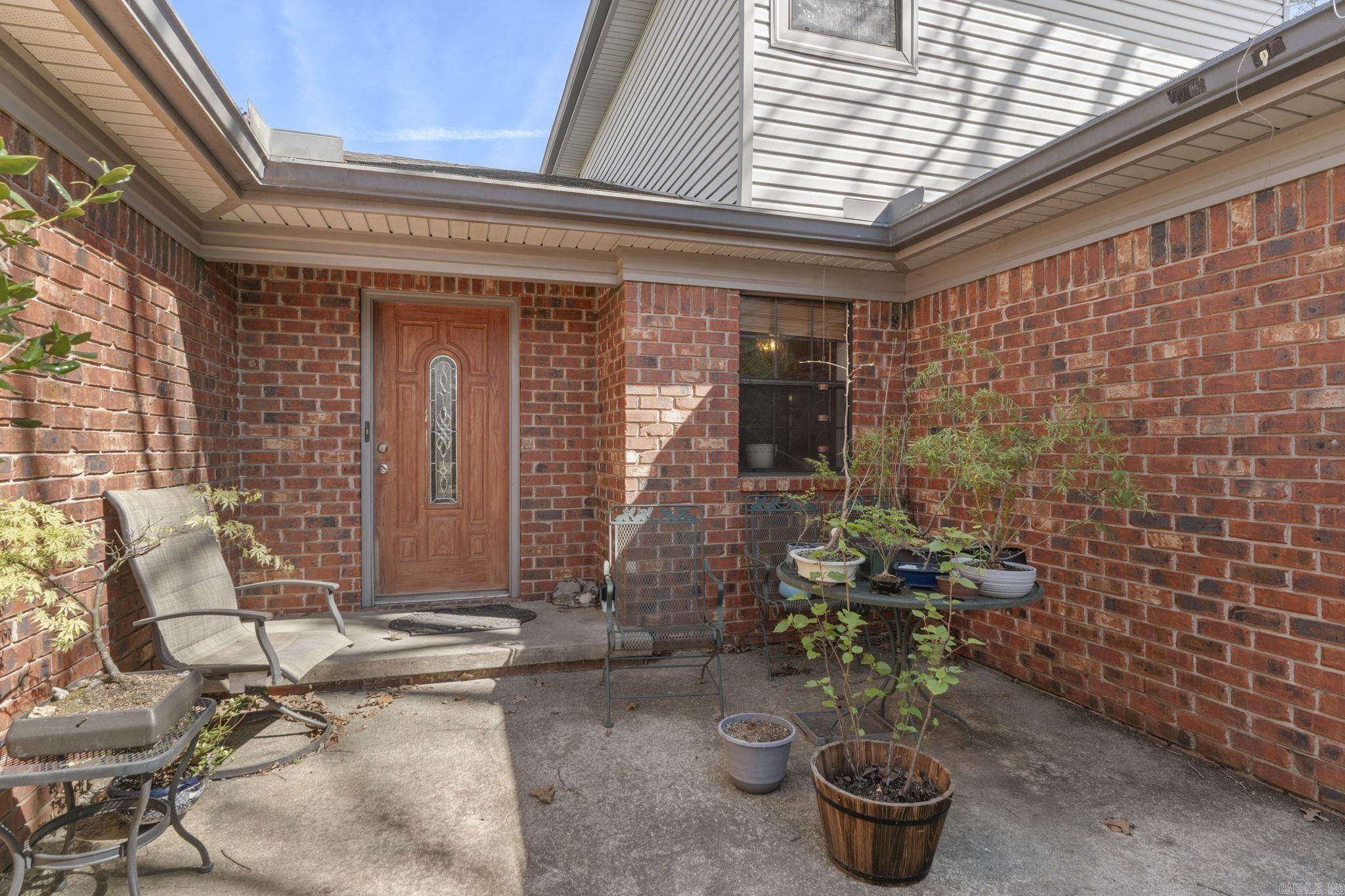 218 N Summit  Cabot, AR