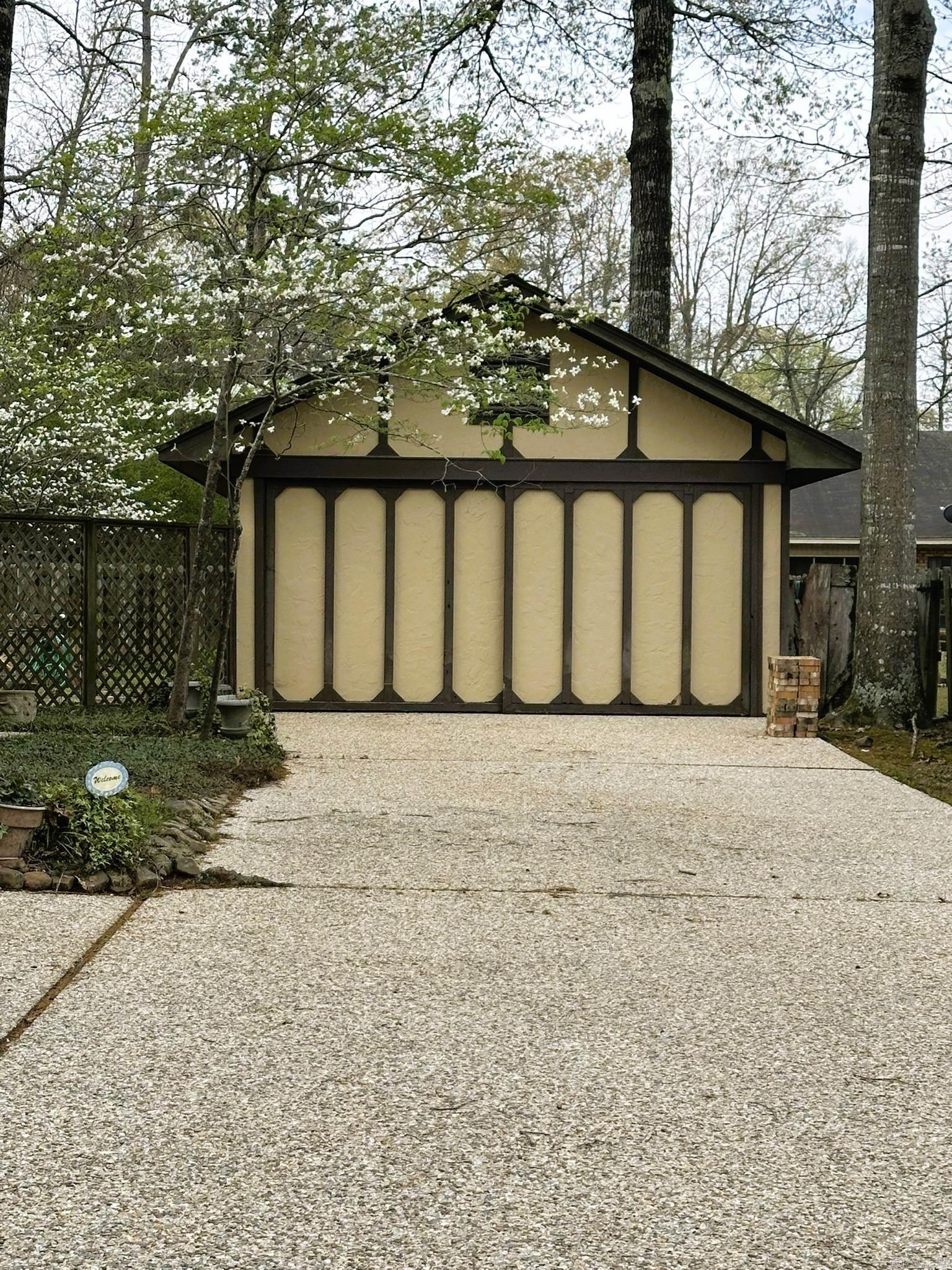 103 Brentwood Cir  Crossett, AR