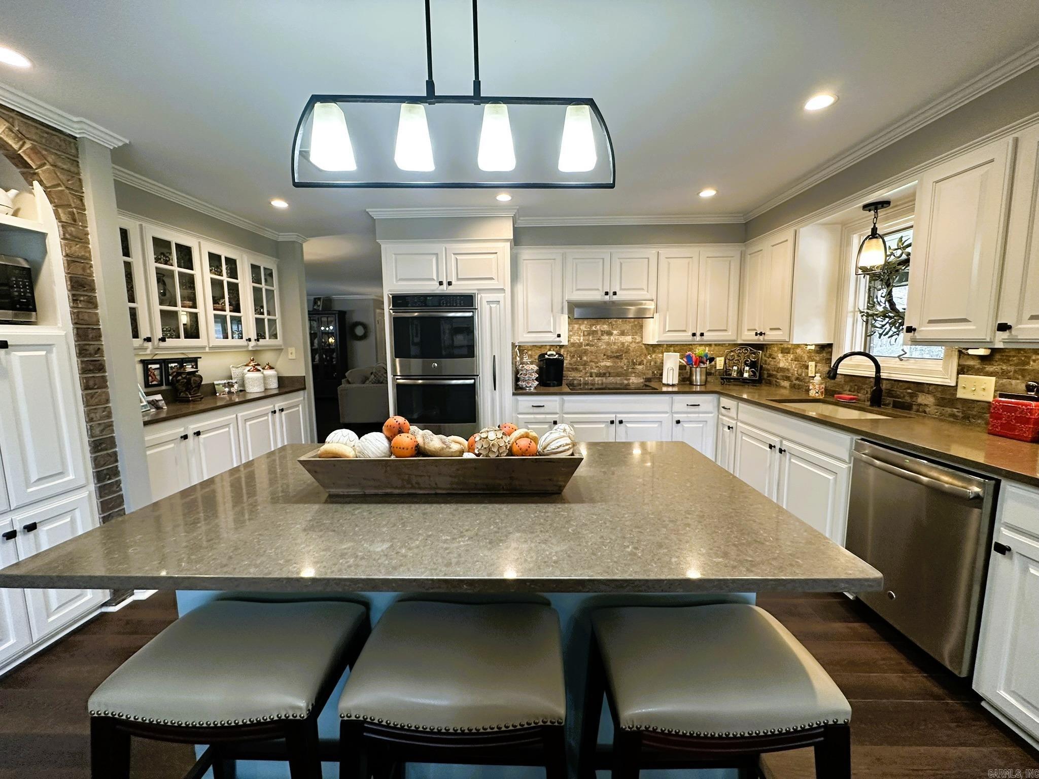 103 Brentwood Cir  Crossett, AR