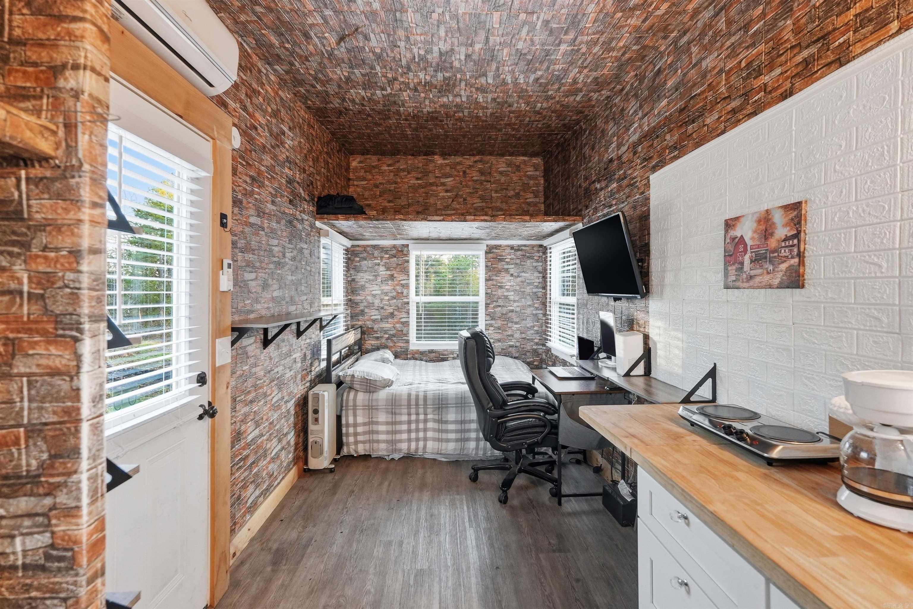 499 Quail  Calico Rock, AR