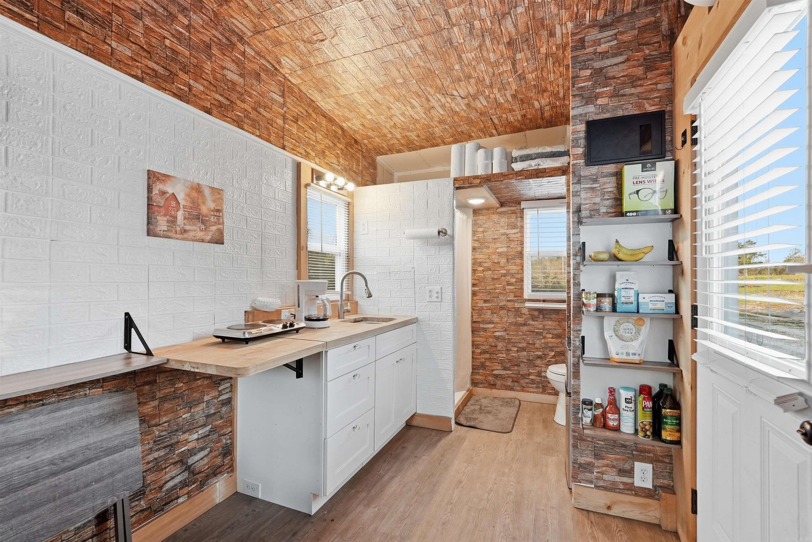 499 Quail  Calico Rock, AR