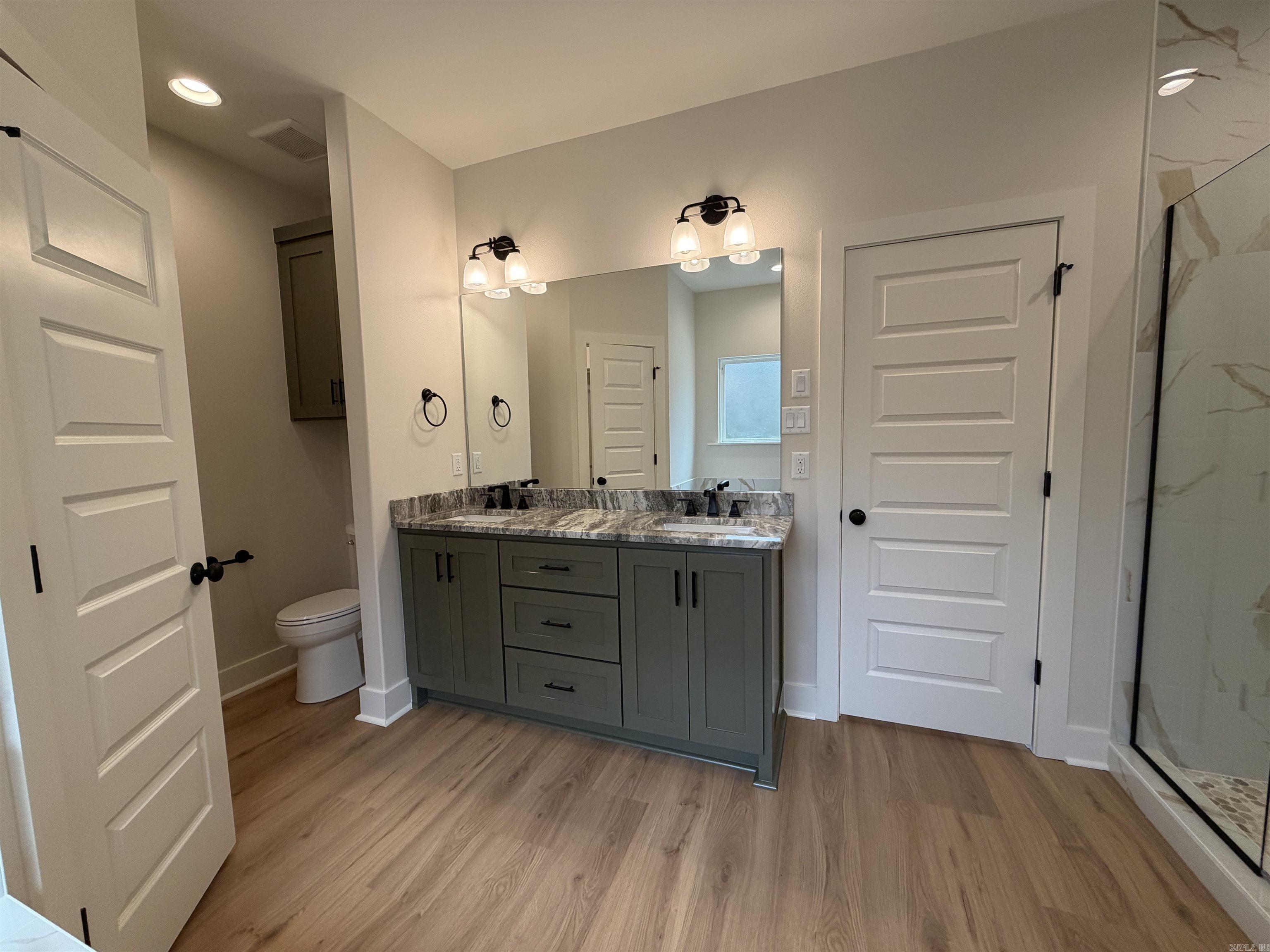 1 Woodhaven Ct.  Jacksonville, AR