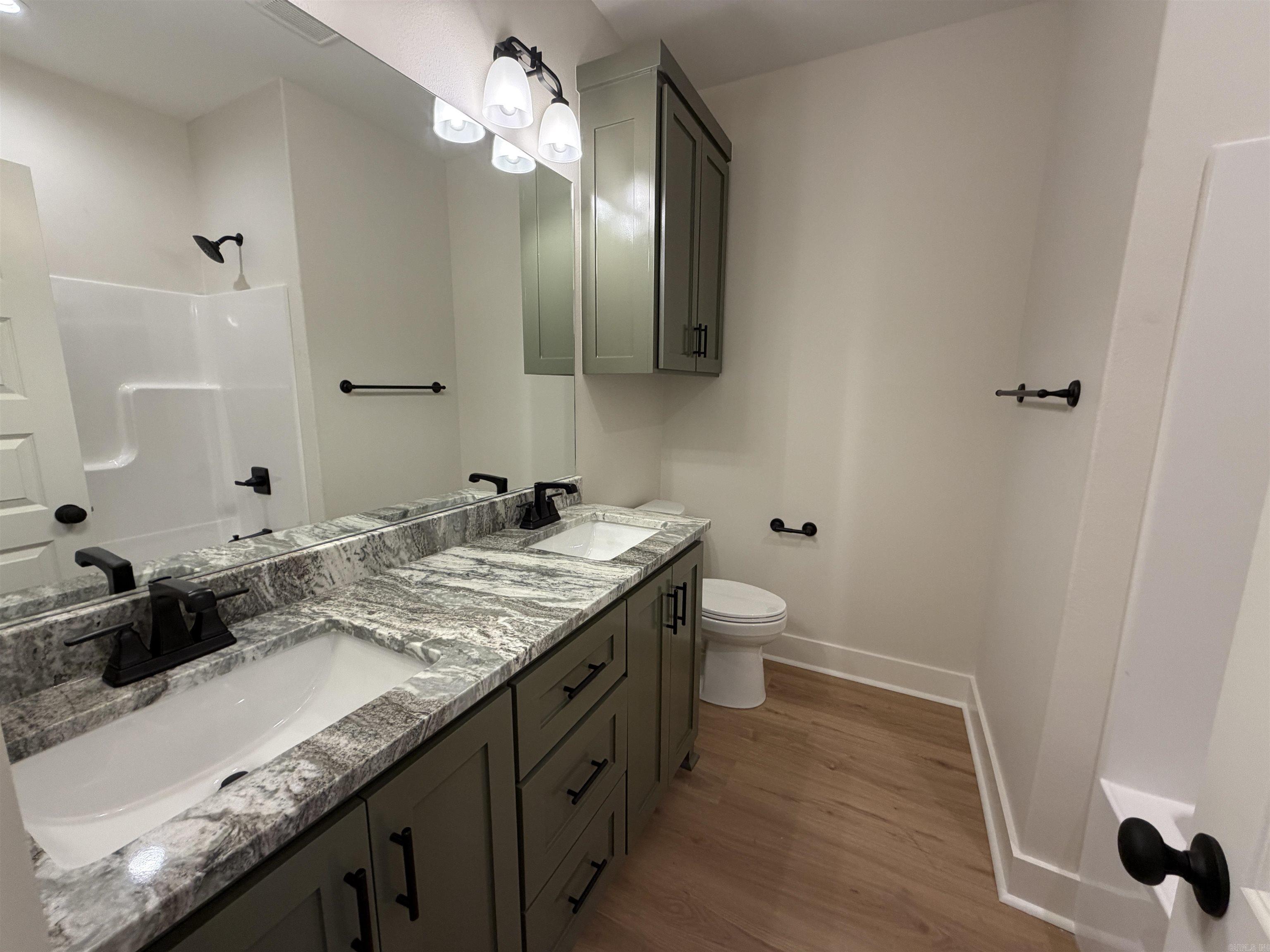 1 Woodhaven Ct.  Jacksonville, AR