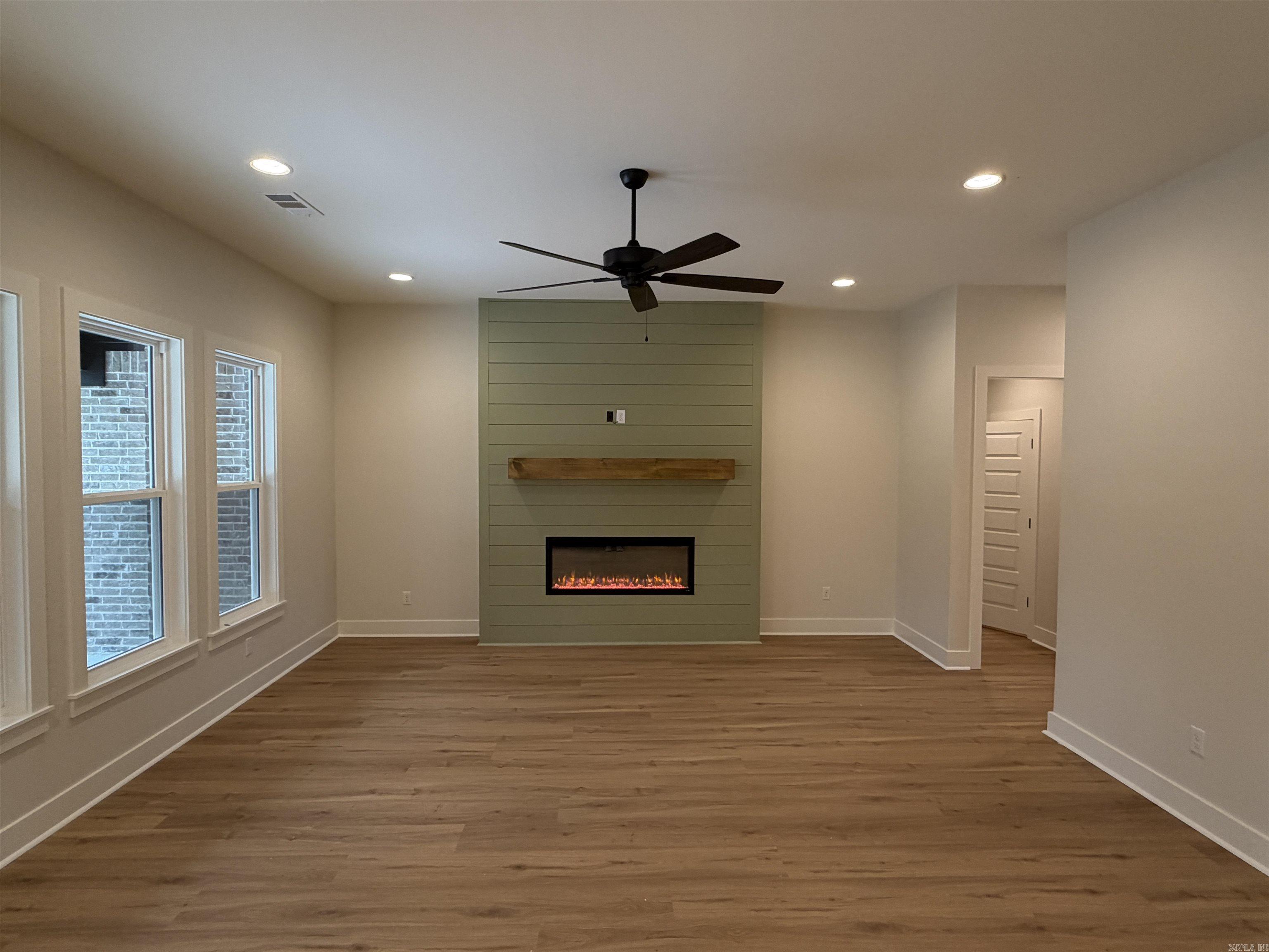 1 Woodhaven Ct.  Jacksonville, AR