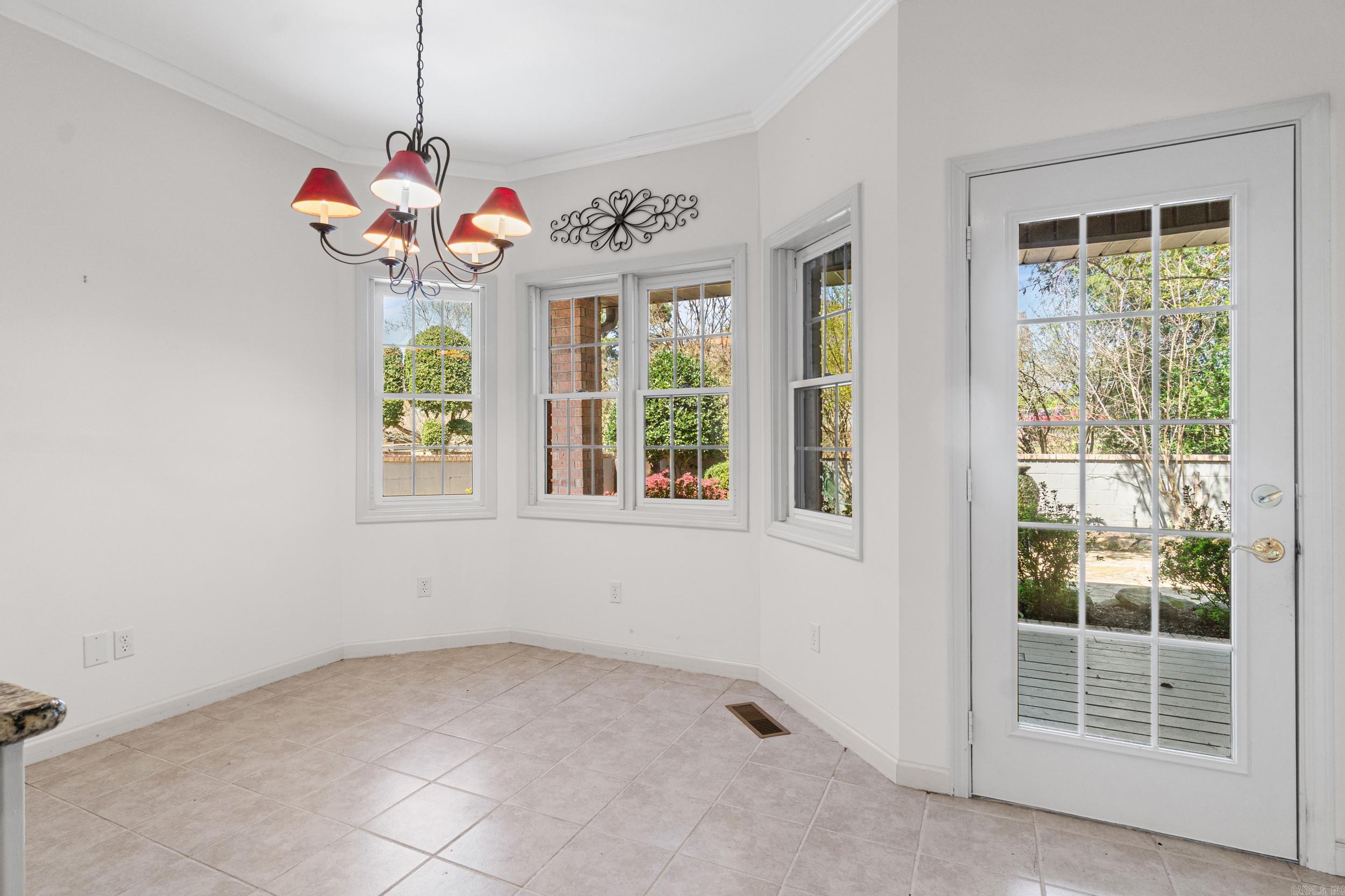 9 Vinegar Hill  Heber Springs, AR