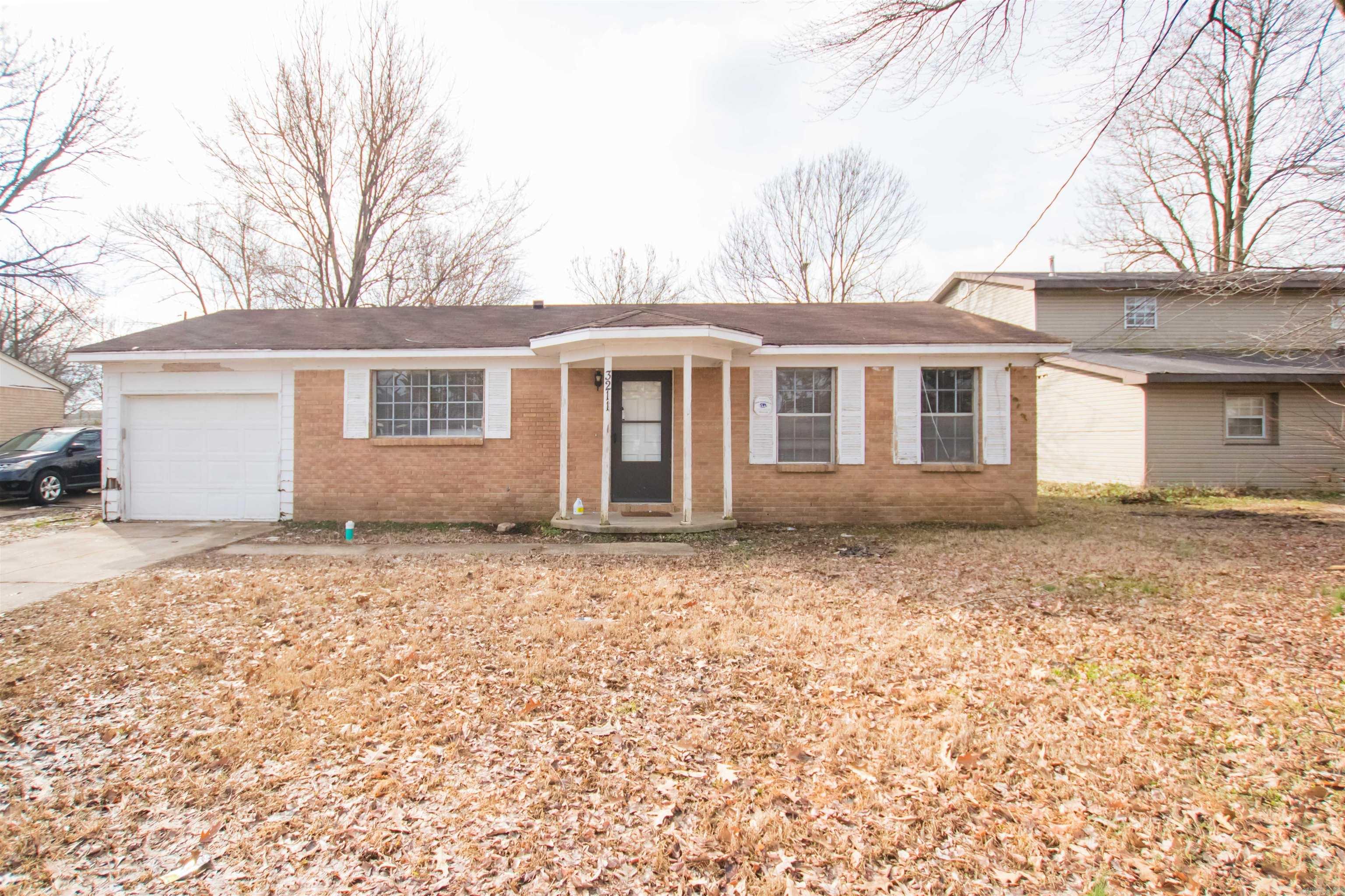 208 Lake  Jonesboro, AR