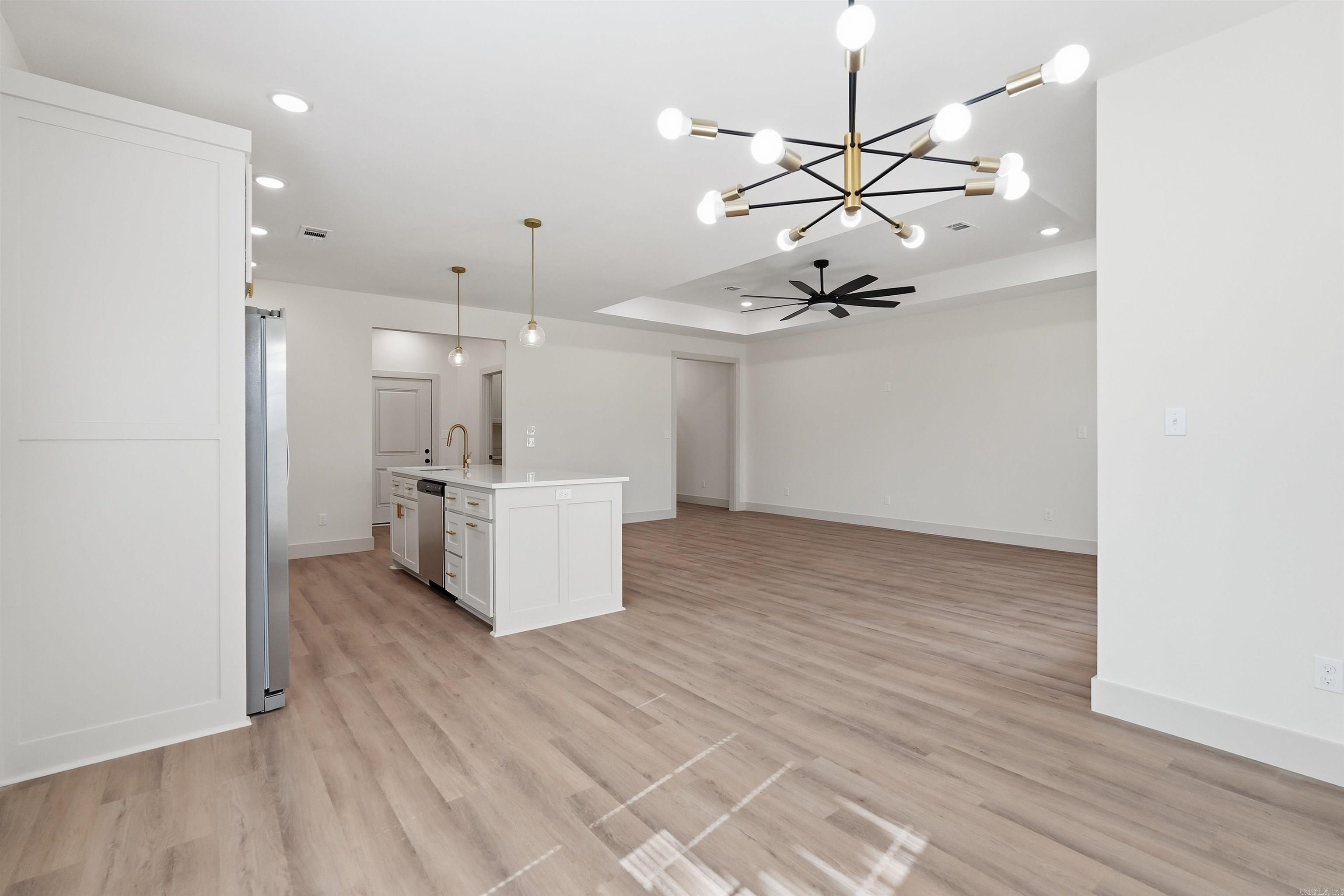 111 Diamondhead  Hot Springs, AR