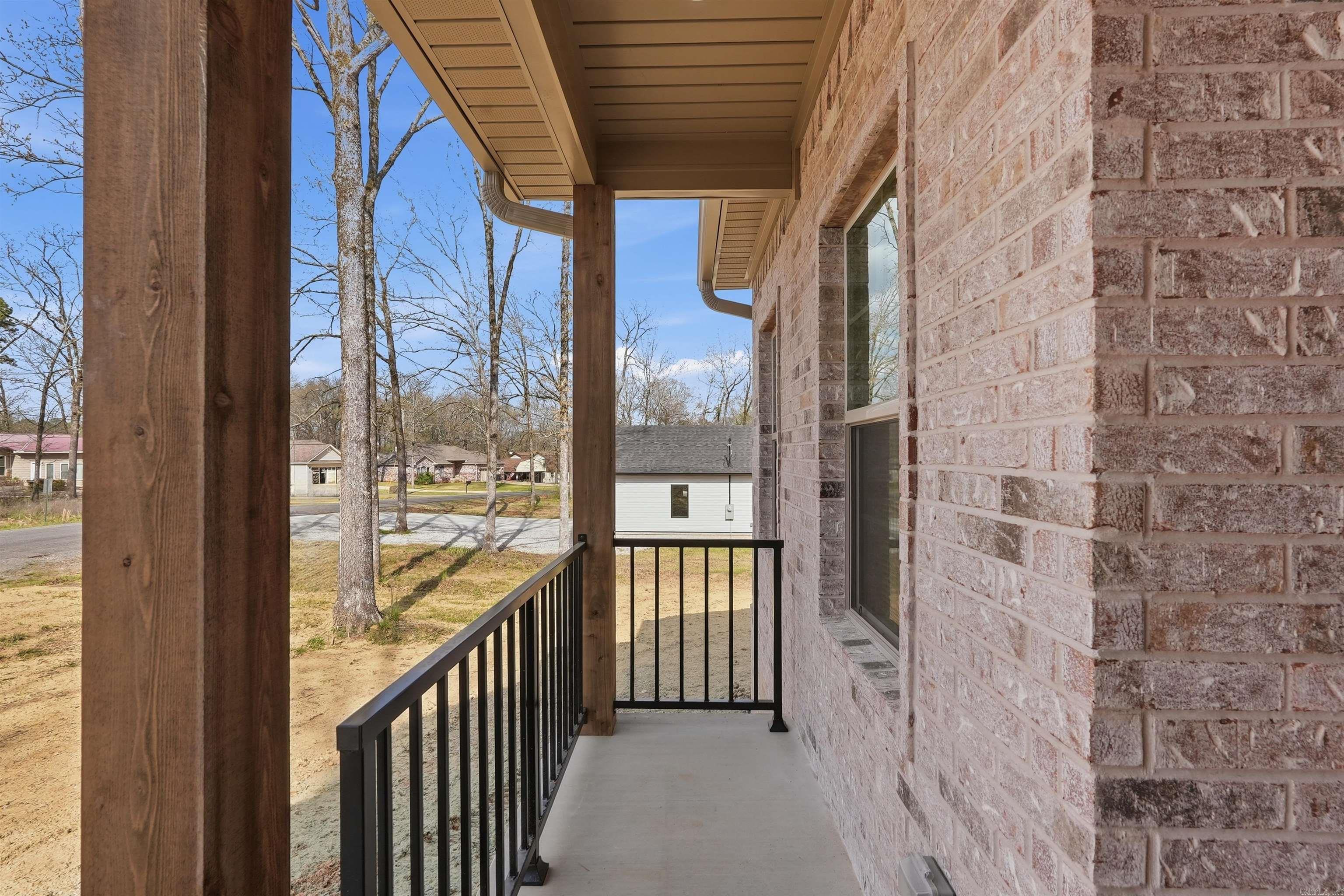 111 Diamondhead  Hot Springs, AR