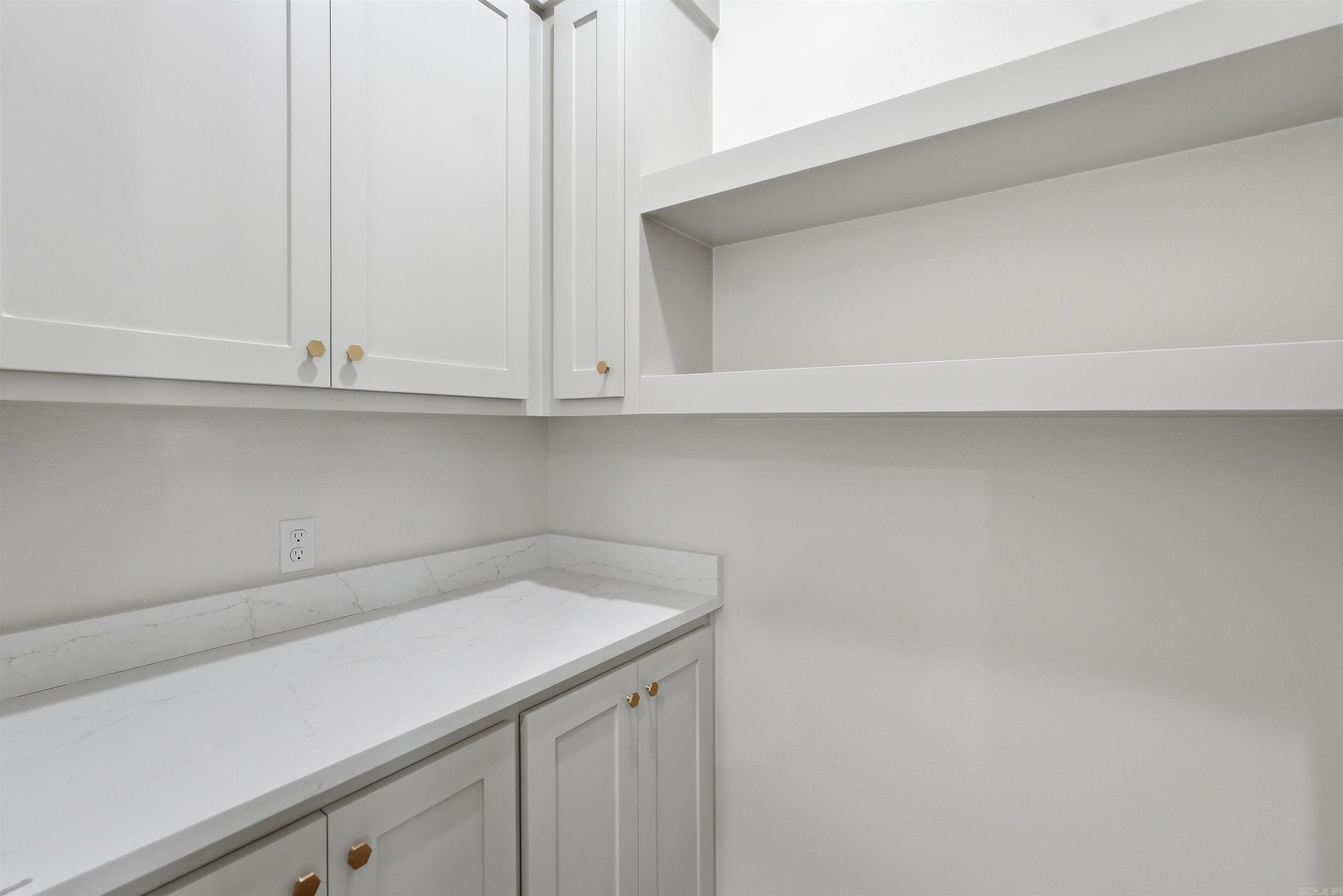 111 Diamondhead  Hot Springs, AR