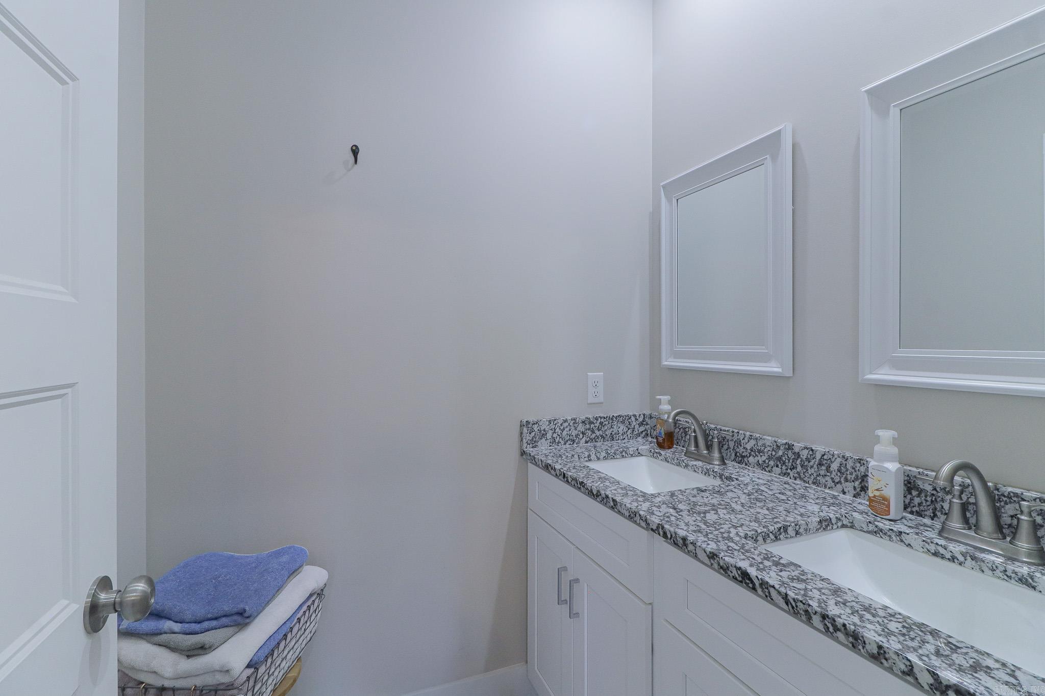 302 Hollis  Bono, AR