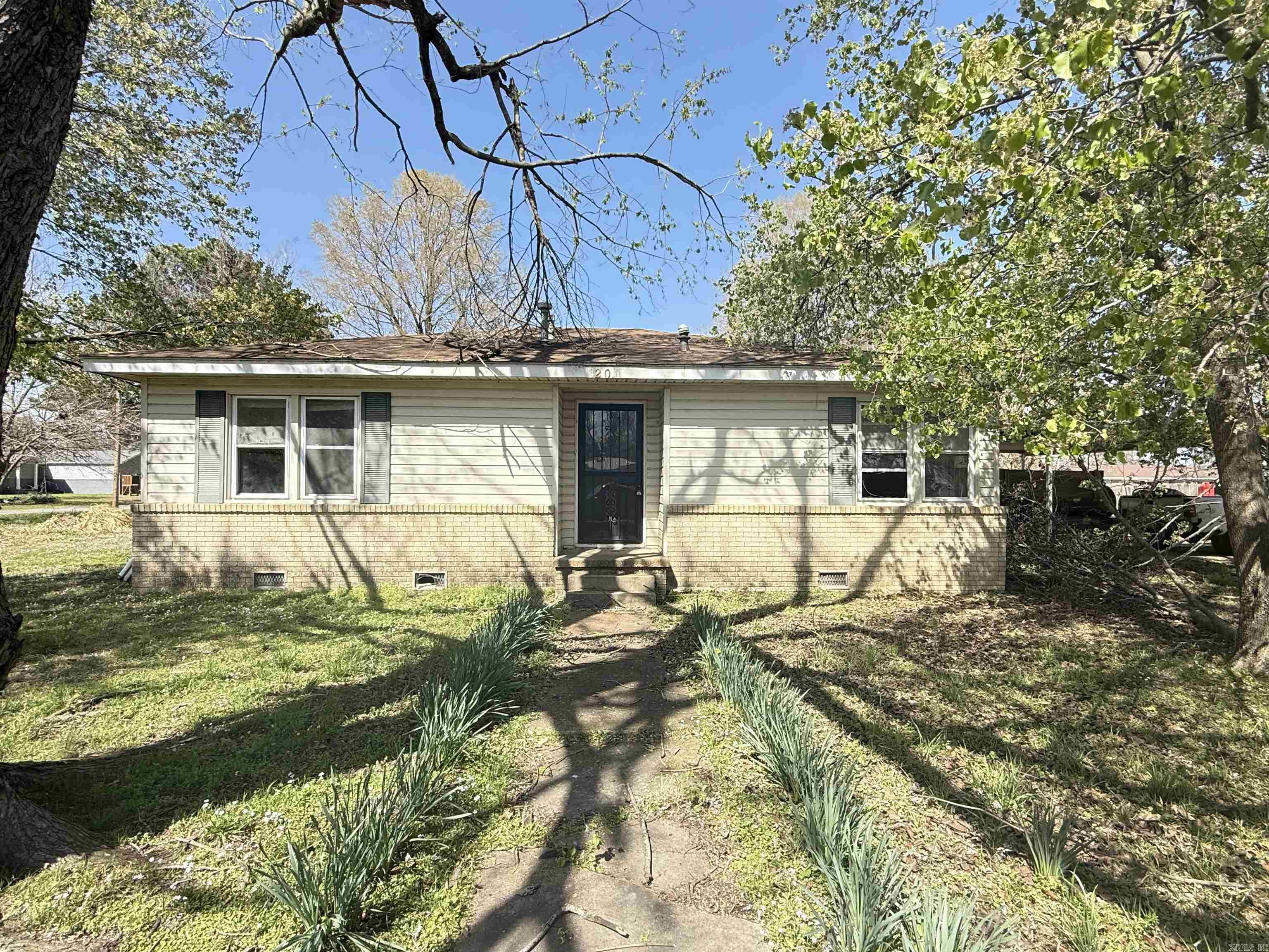 200 Grace  Tuckerman, AR