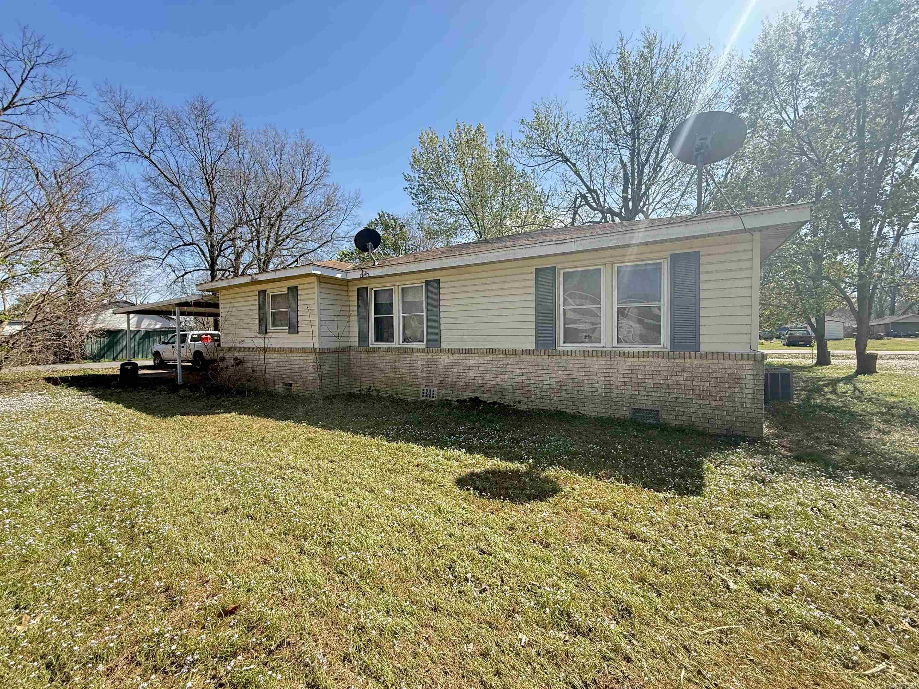 200 Grace  Tuckerman, AR