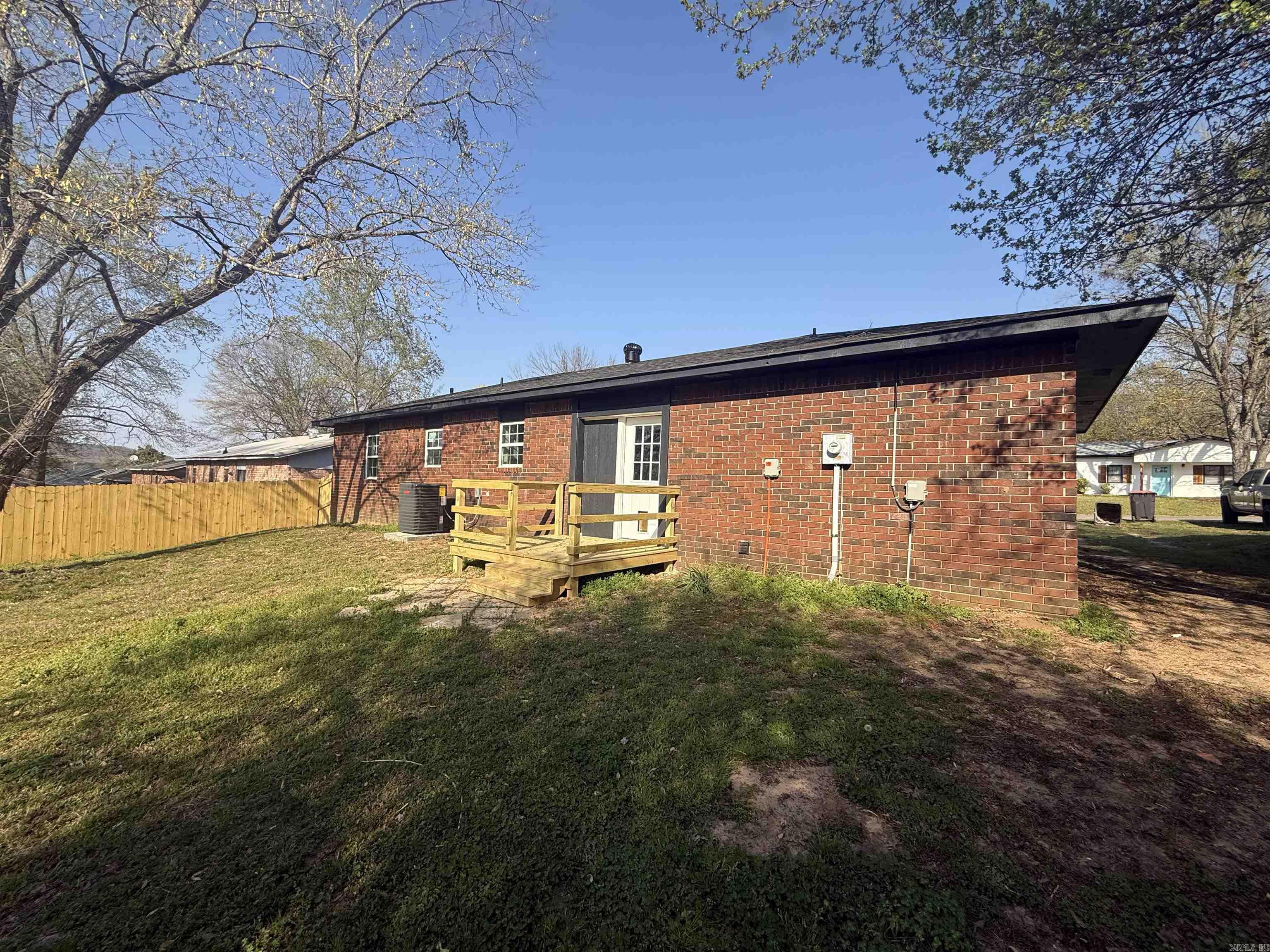 214 S 30Th St  Ozark, AR