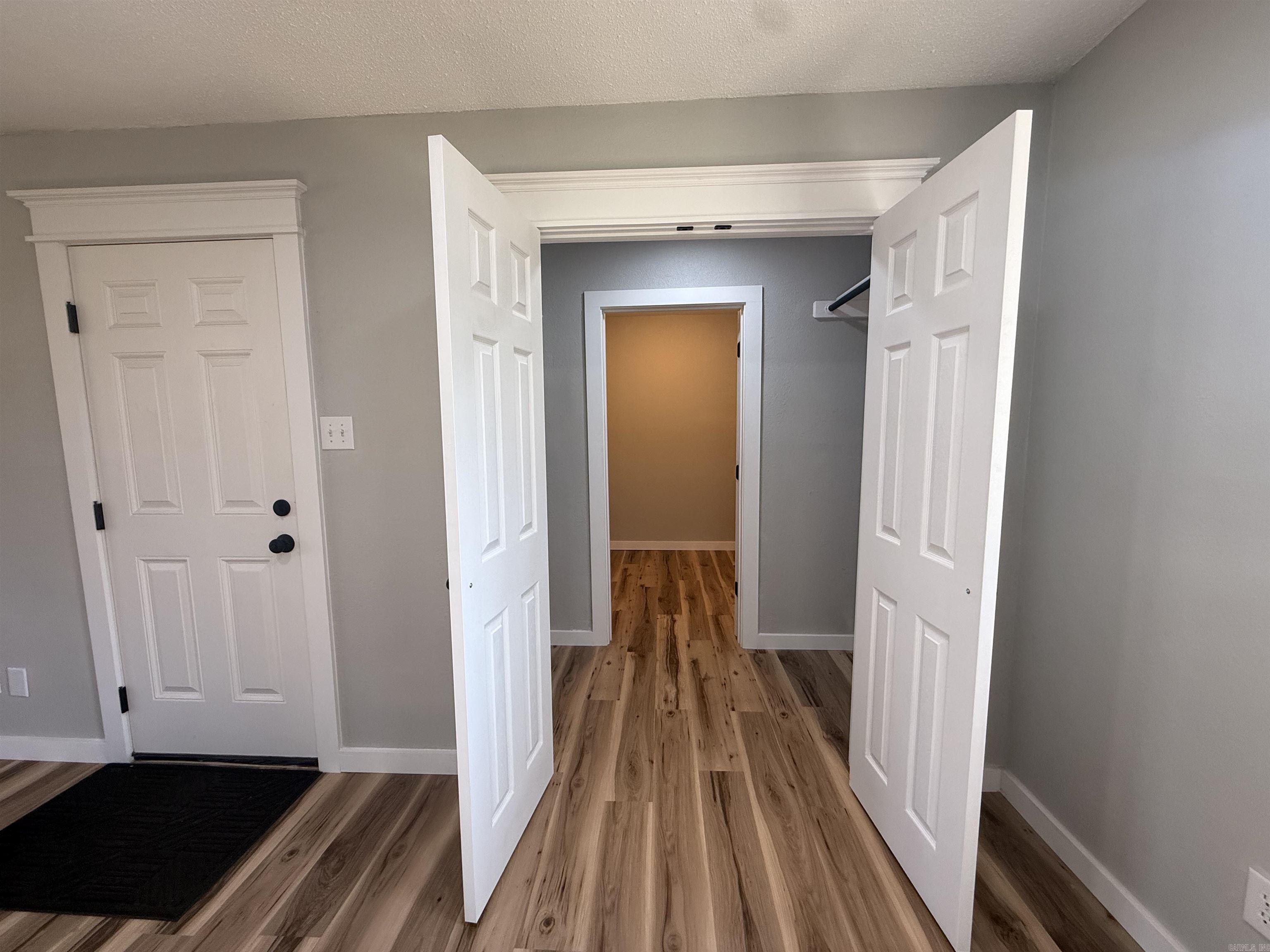 214 S 30Th St  Ozark, AR