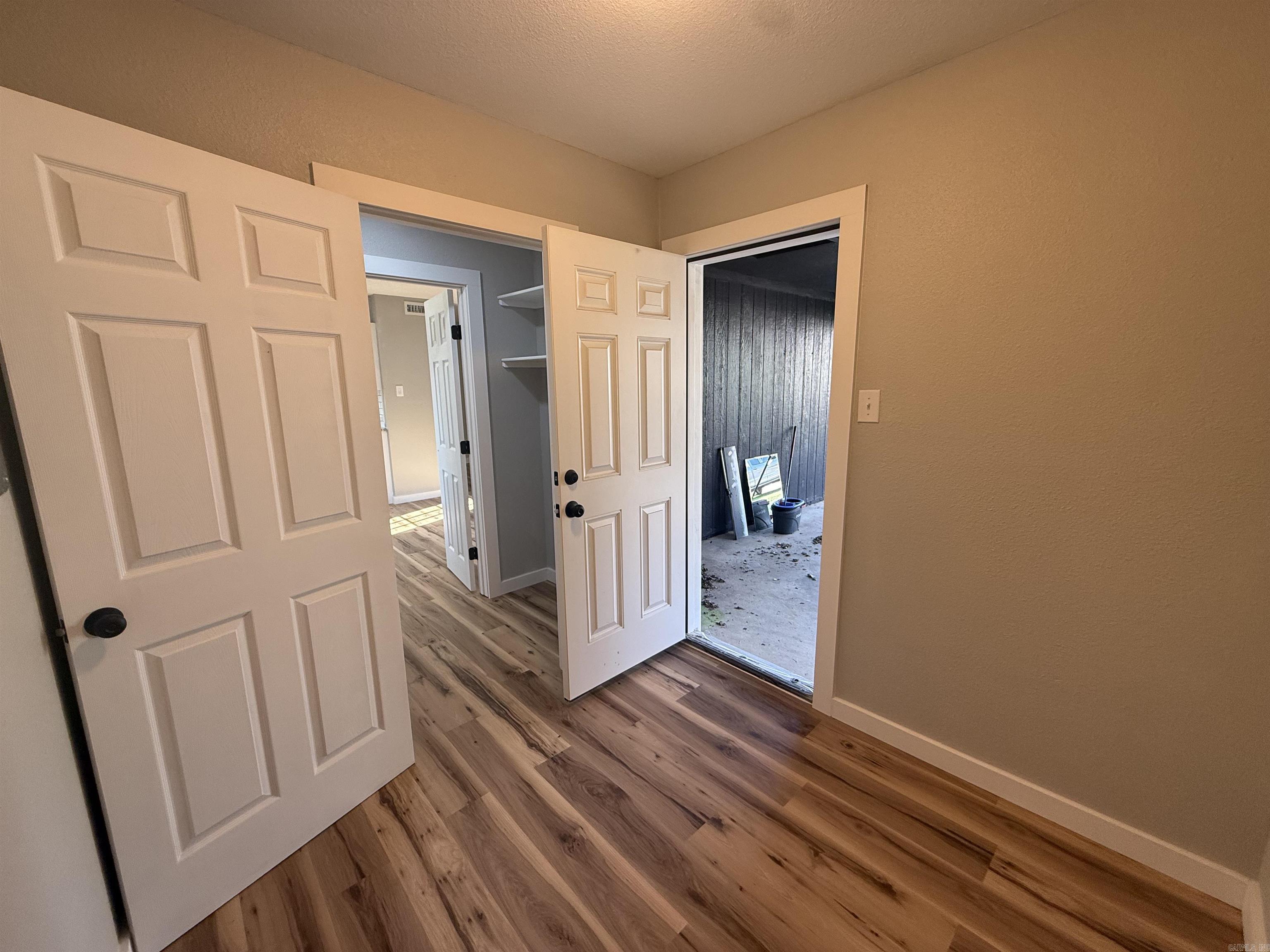 214 S 30Th St  Ozark, AR