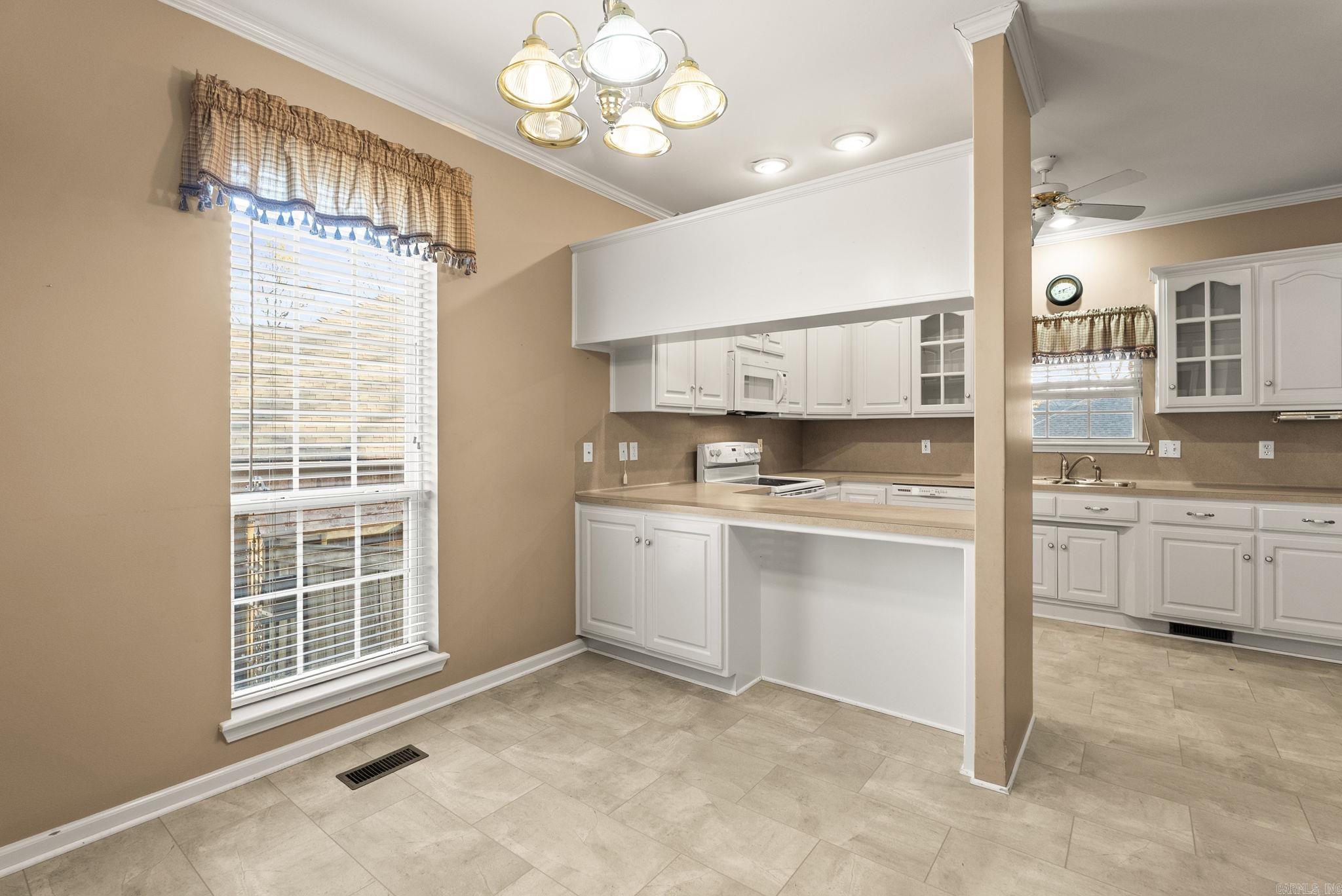 2716 Calico Creek  North Little Rock, AR