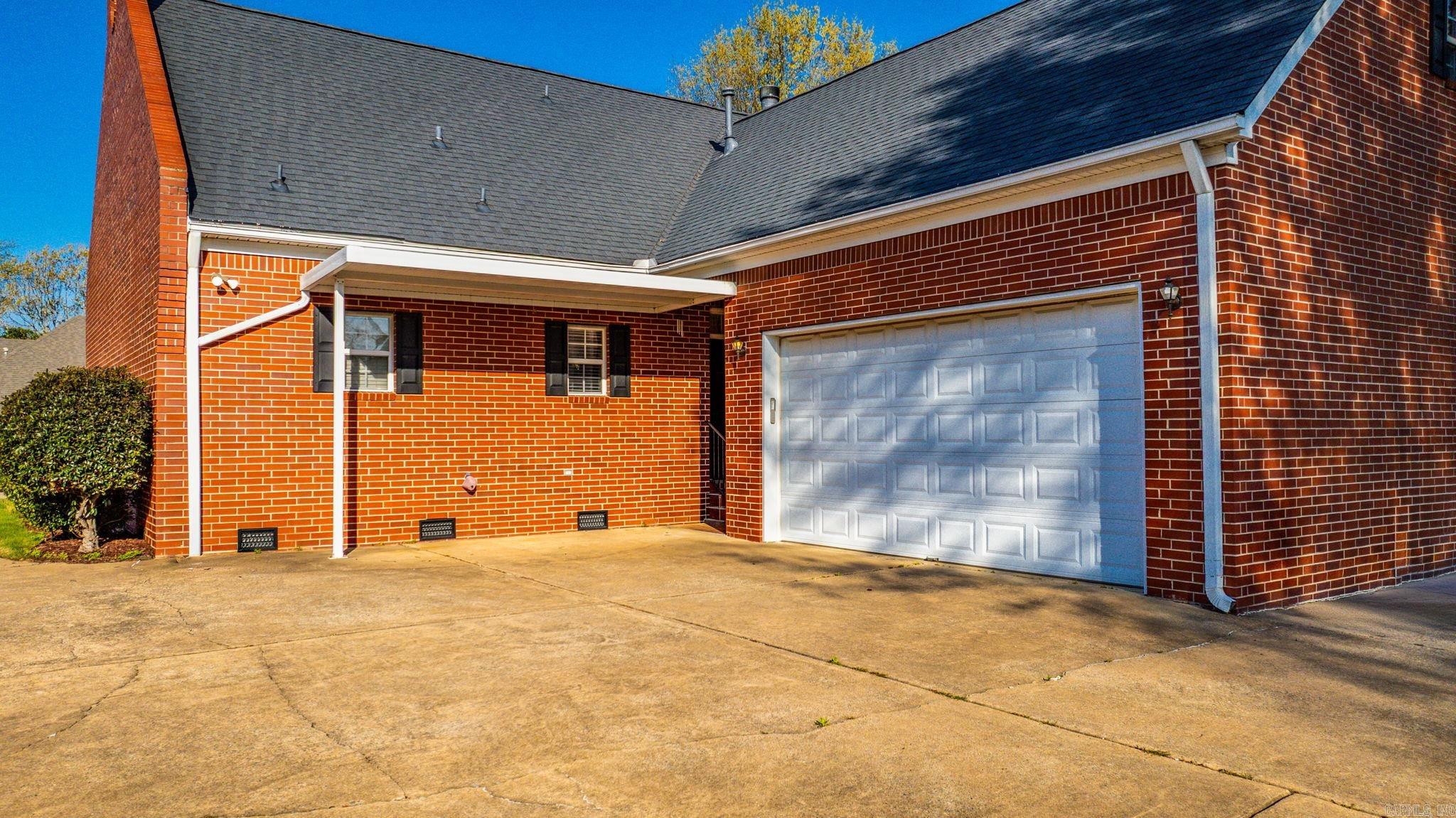 2716 Calico Creek  North Little Rock, AR