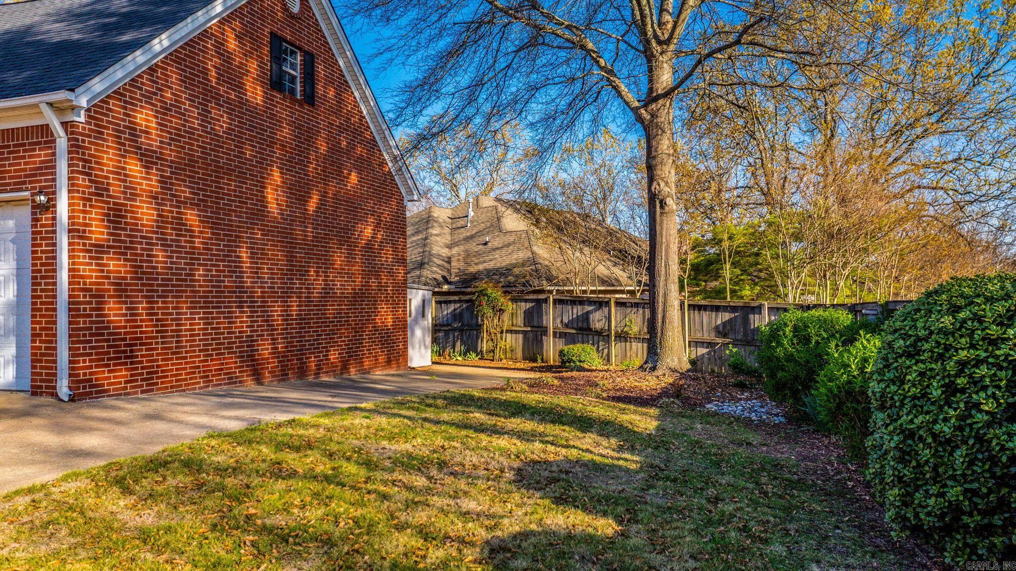 2716 Calico Creek  North Little Rock, AR
