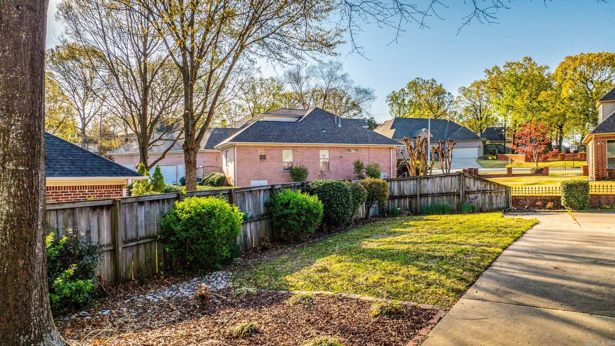 2716 Calico Creek  North Little Rock, AR