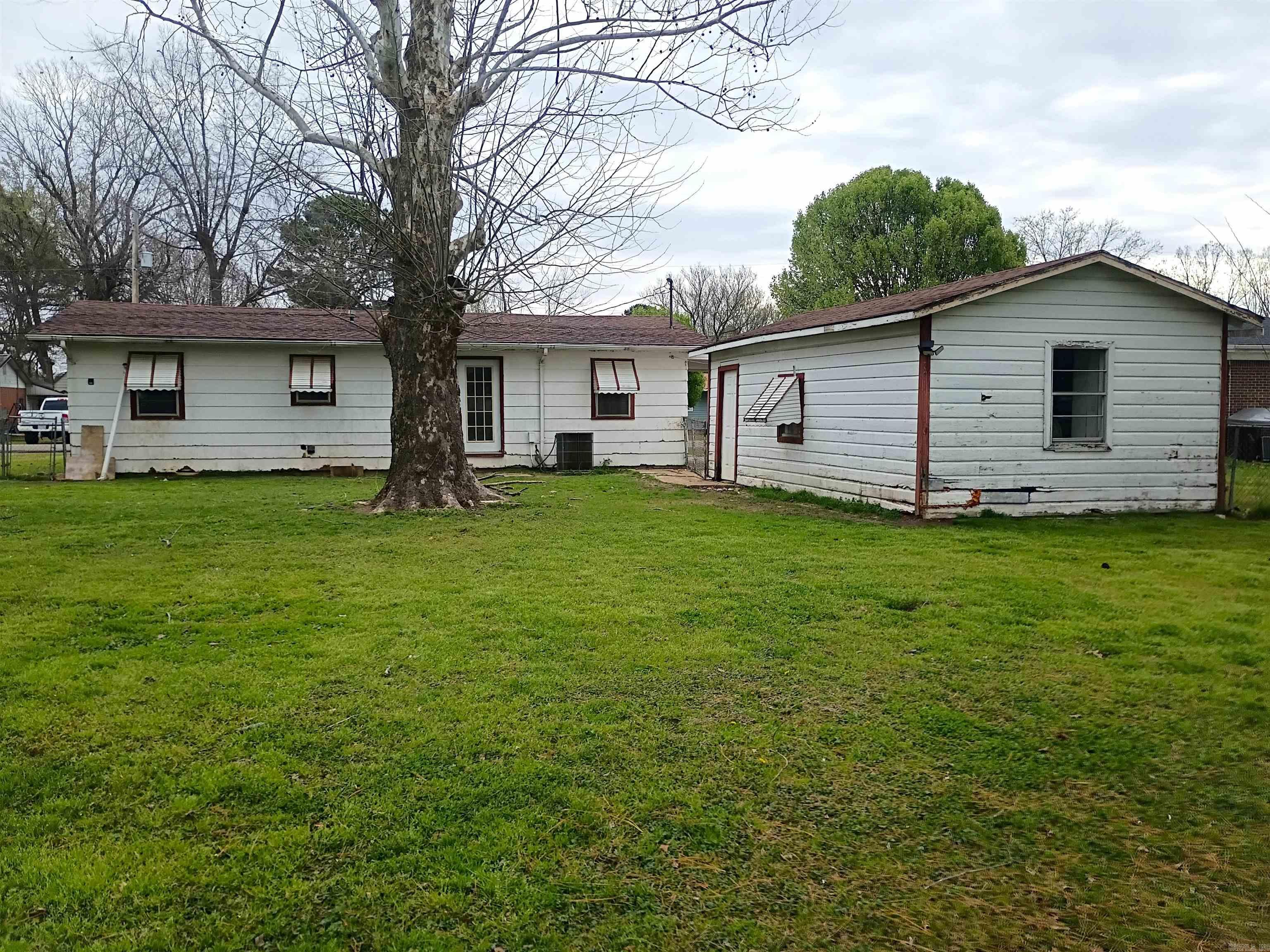 104 S. 13th Ave.  Paragould, AR