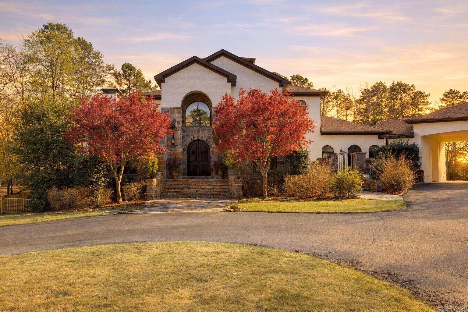 31 Cravache  Little Rock, AR