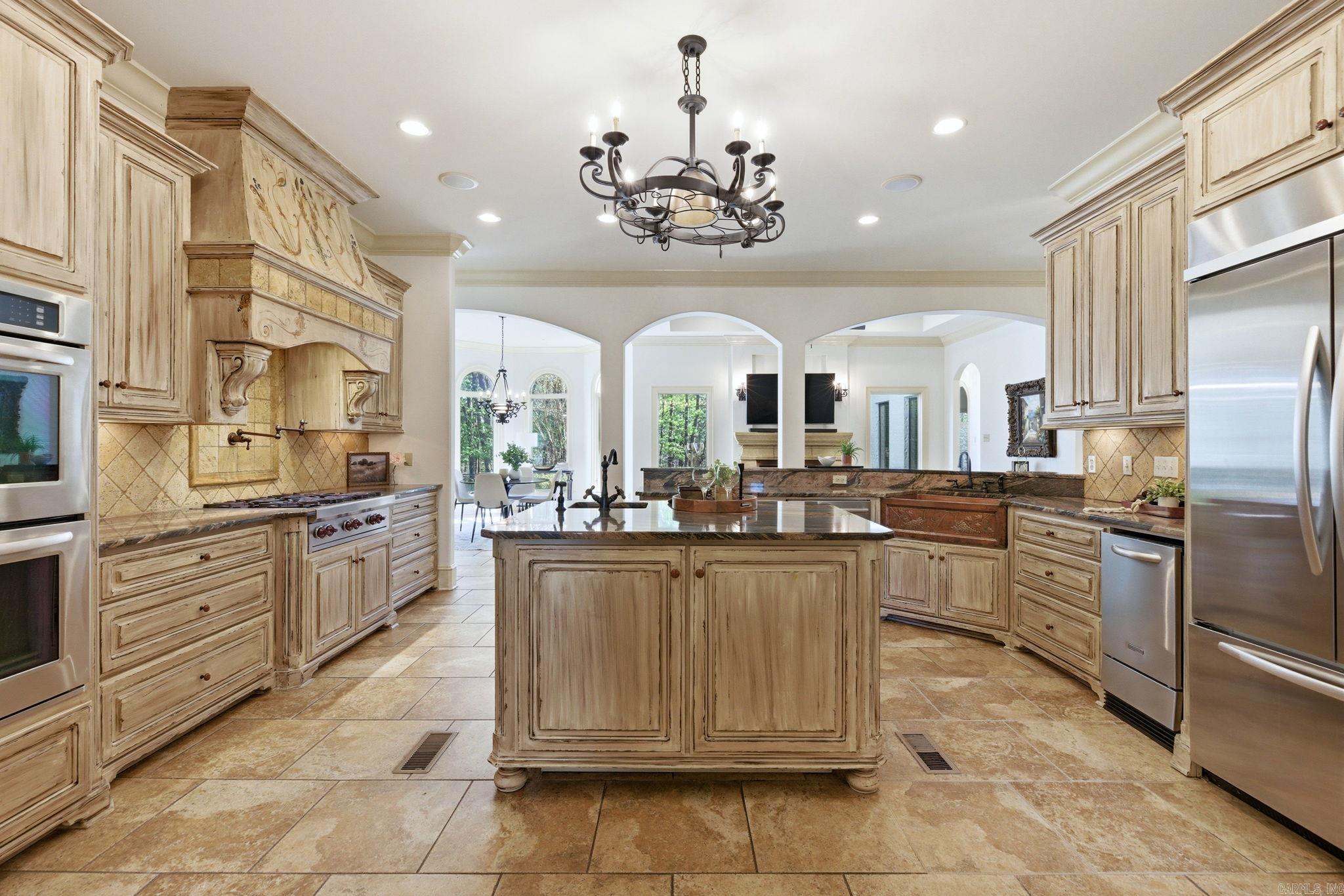 31 Cravache  Little Rock, AR