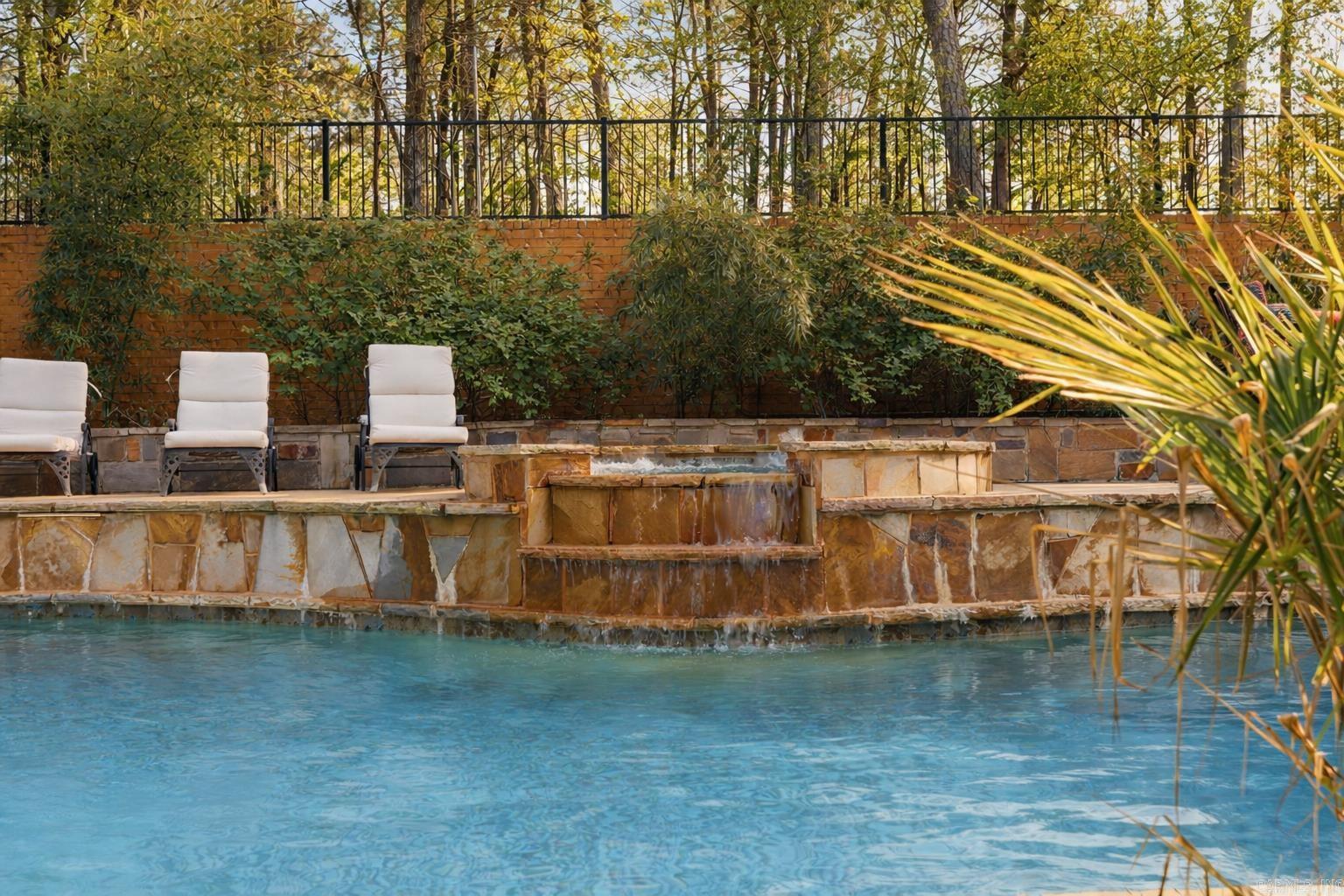 31 Cravache  Little Rock, AR