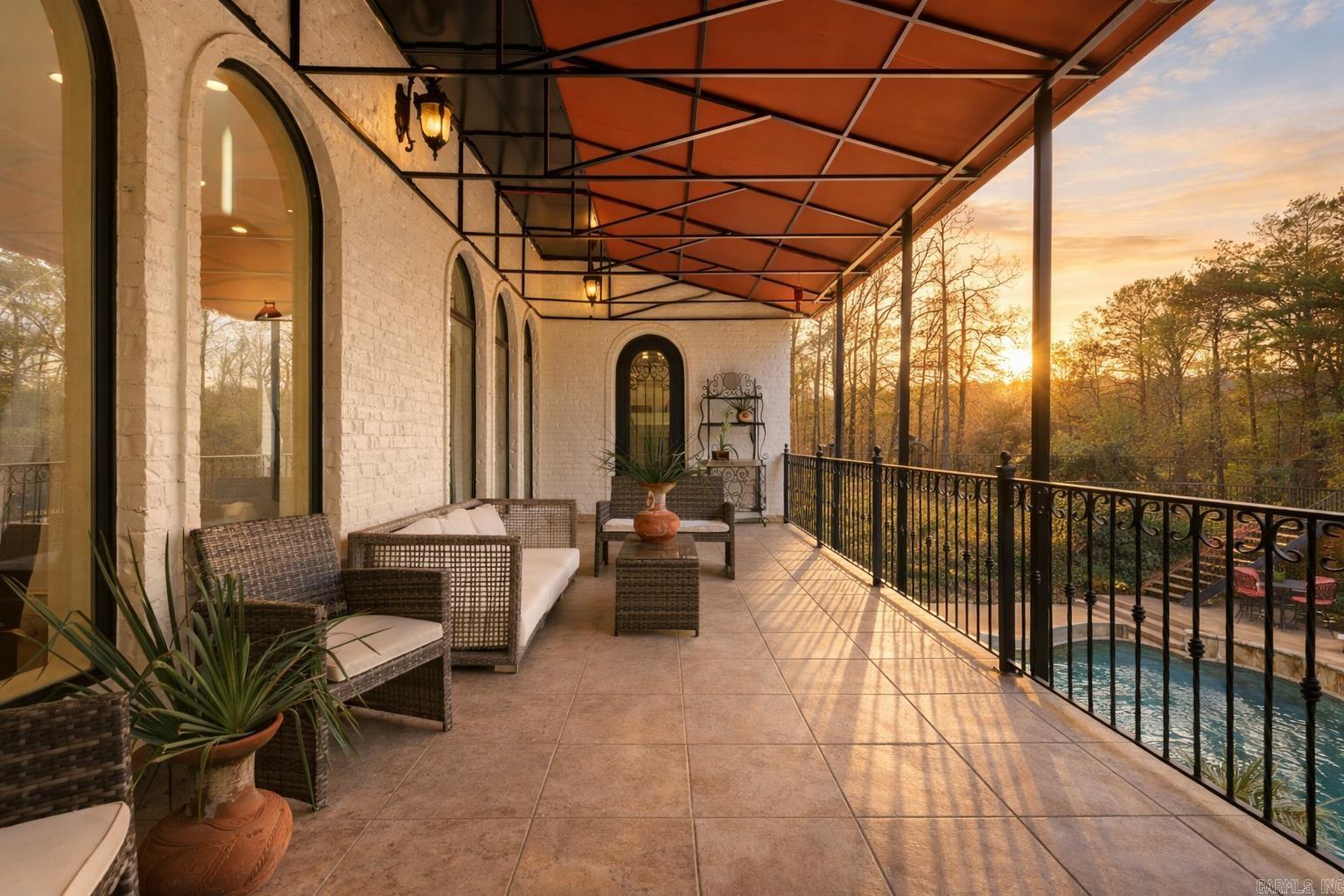 31 Cravache  Little Rock, AR