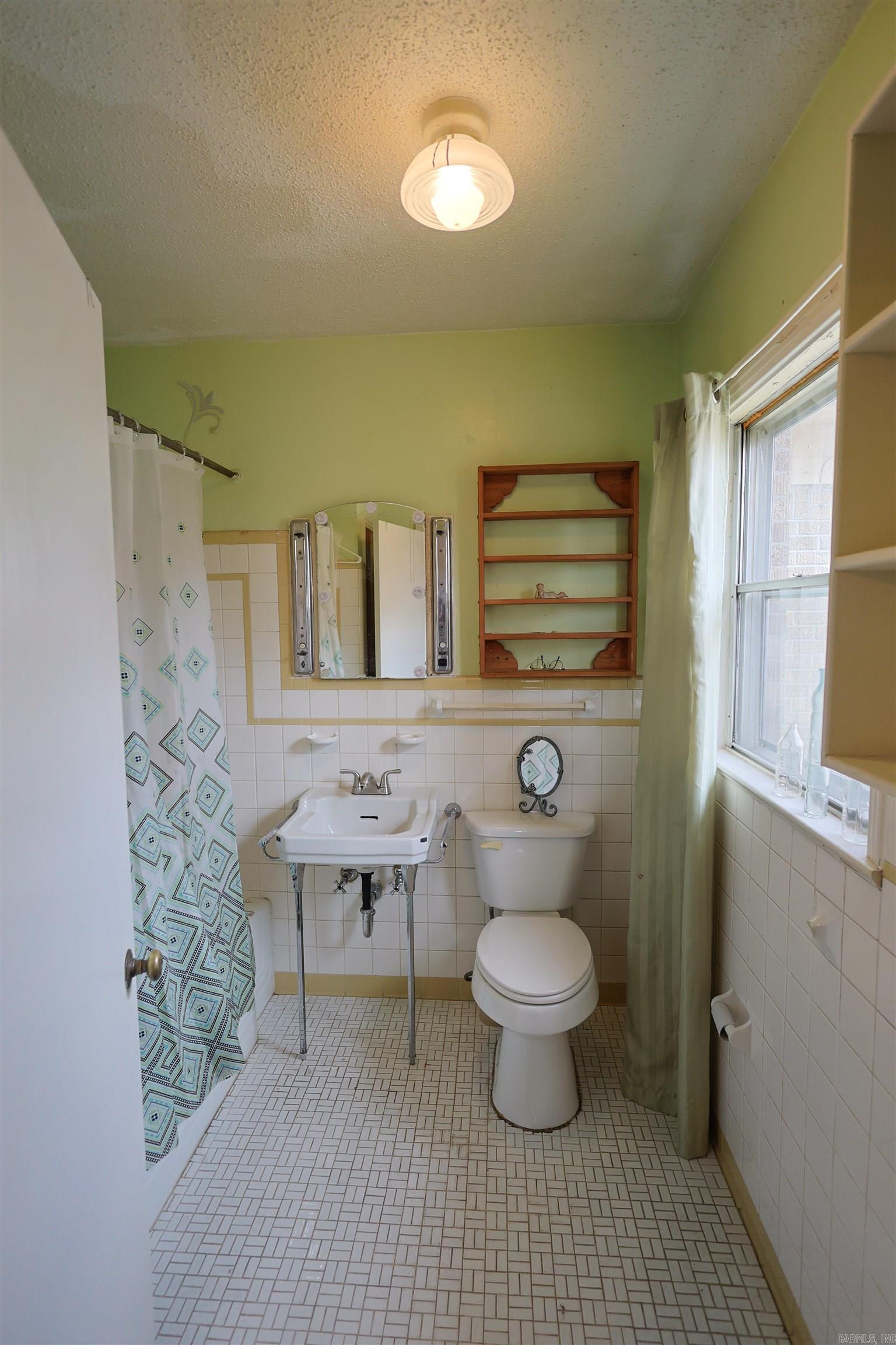 1008 W Grand  Hot Springs, AR