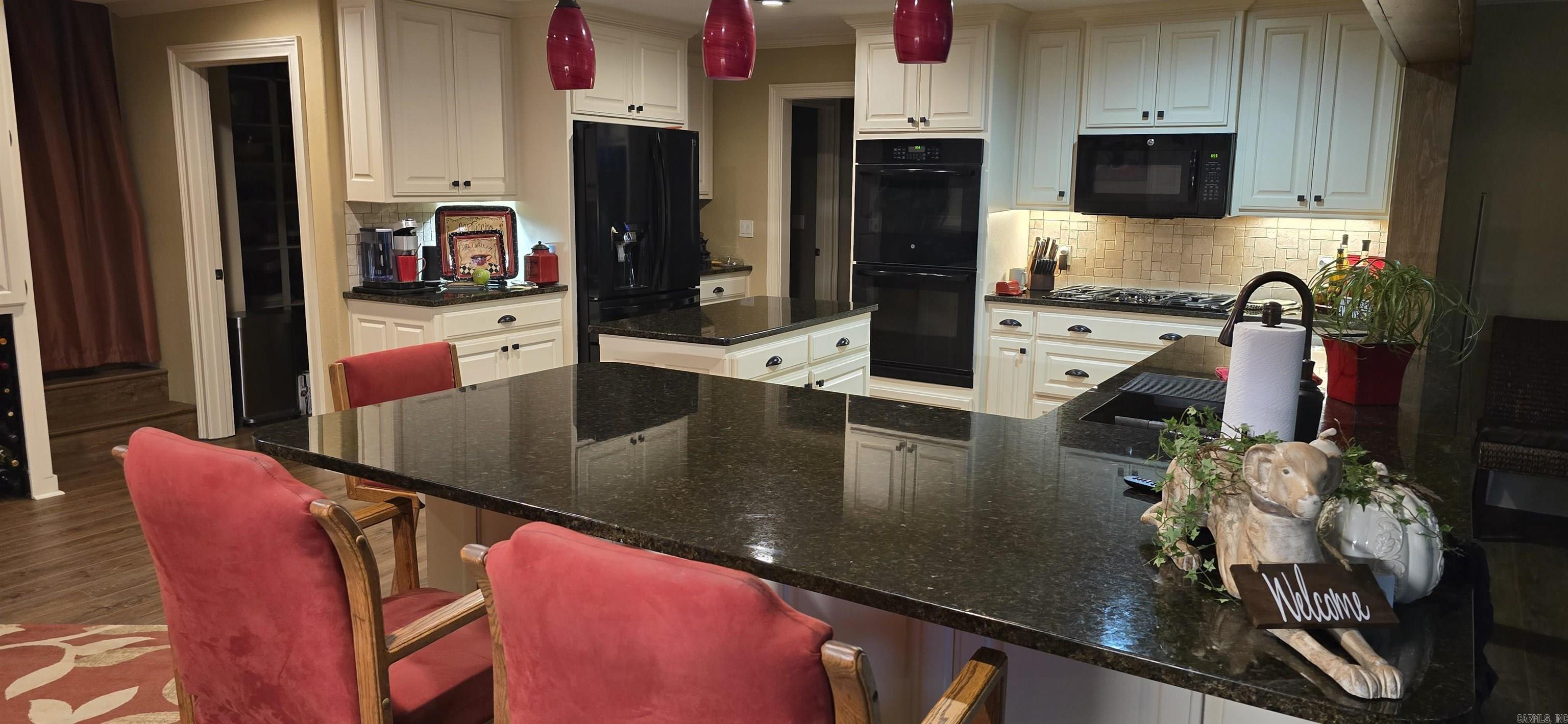 680 Arkridge  Hot Springs National Park, AR