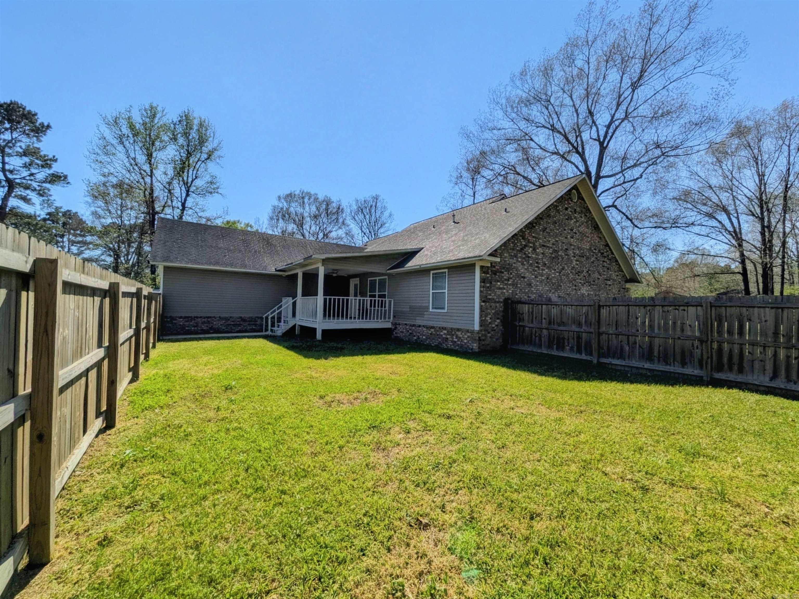 563 Ouachita 210  Camden, AR