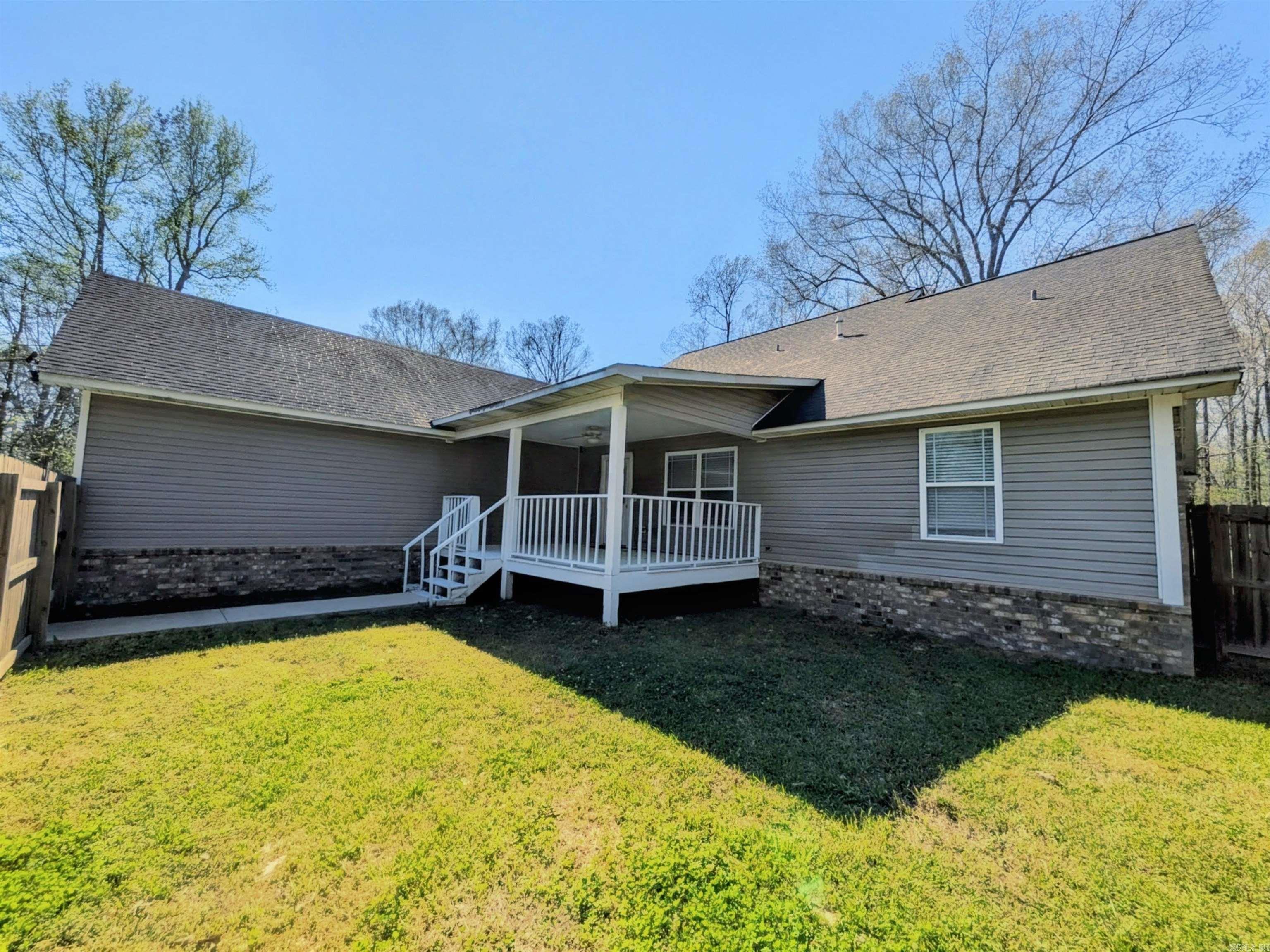 563 Ouachita 210  Camden, AR