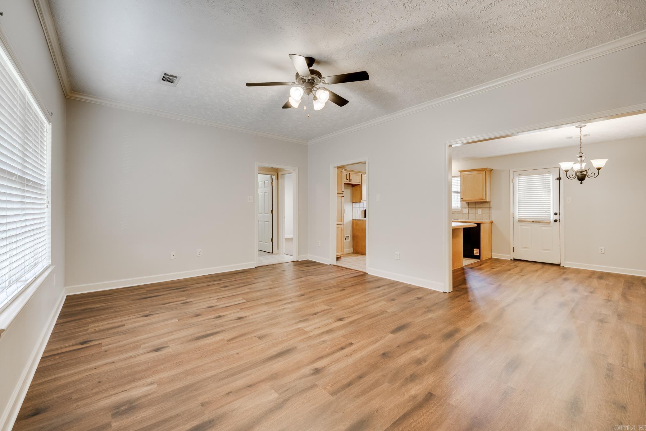 54 Louise  Greenbrier, AR