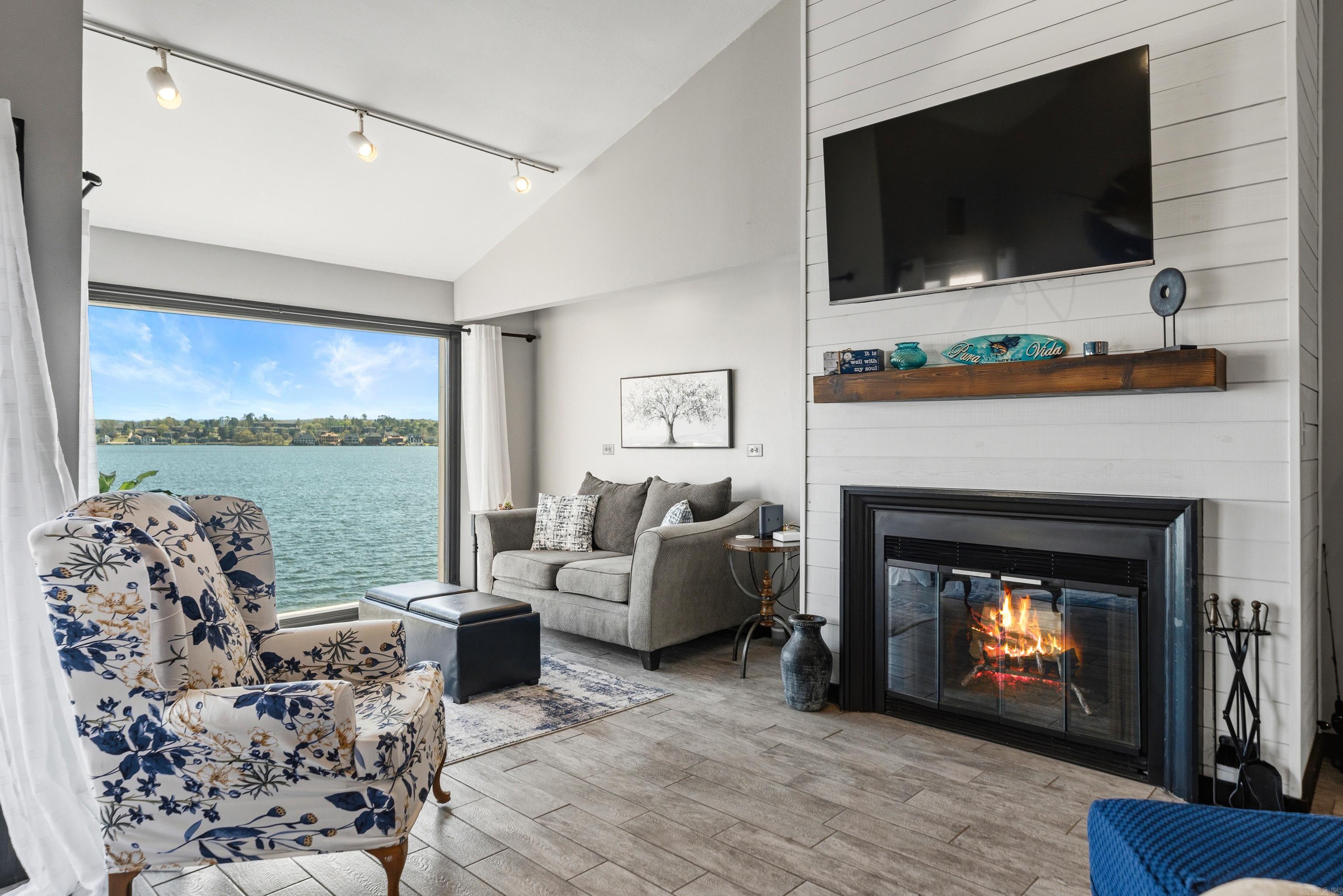 200 Pretti  Hot Springs, AR