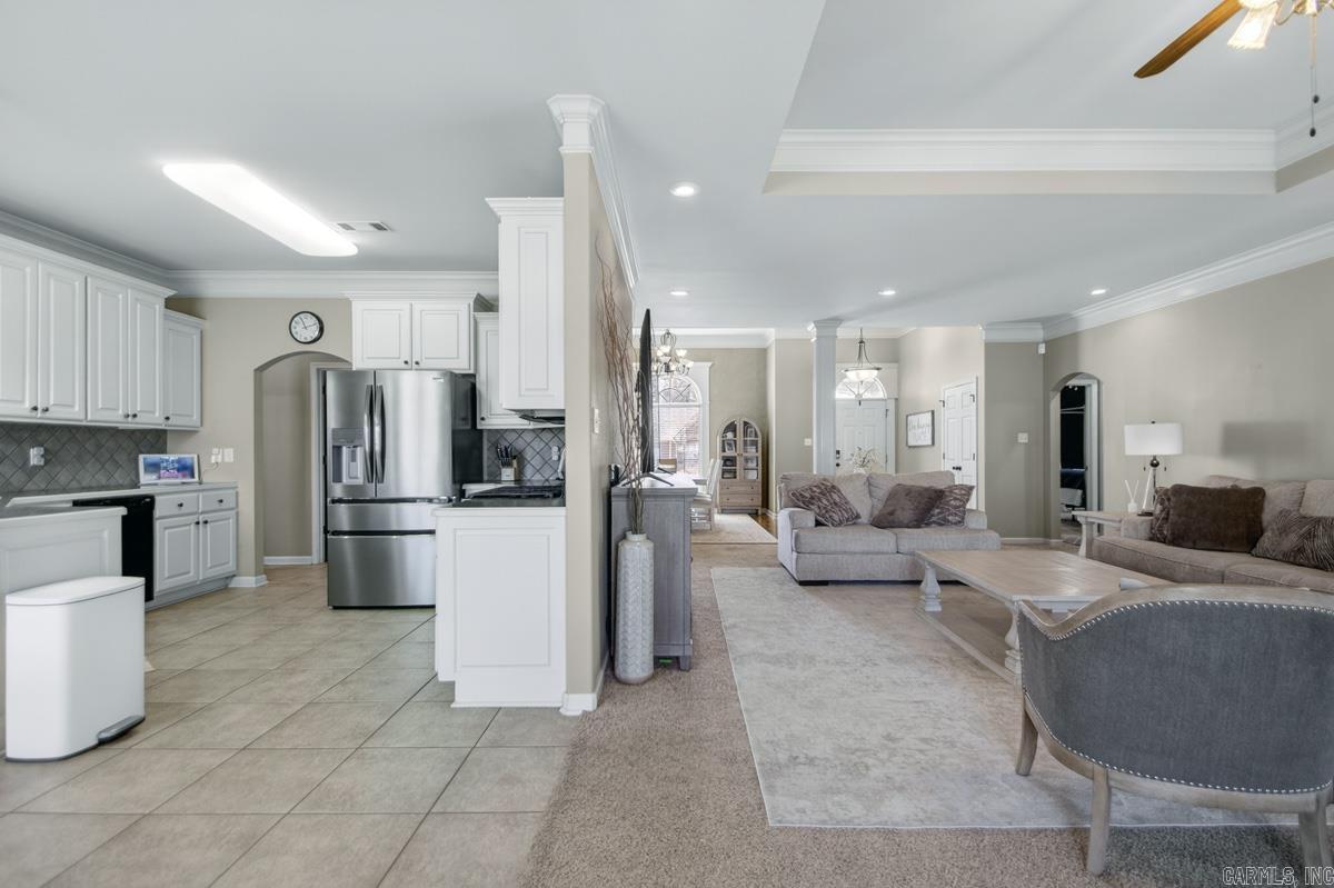 3273 Clover Hill  Benton, AR