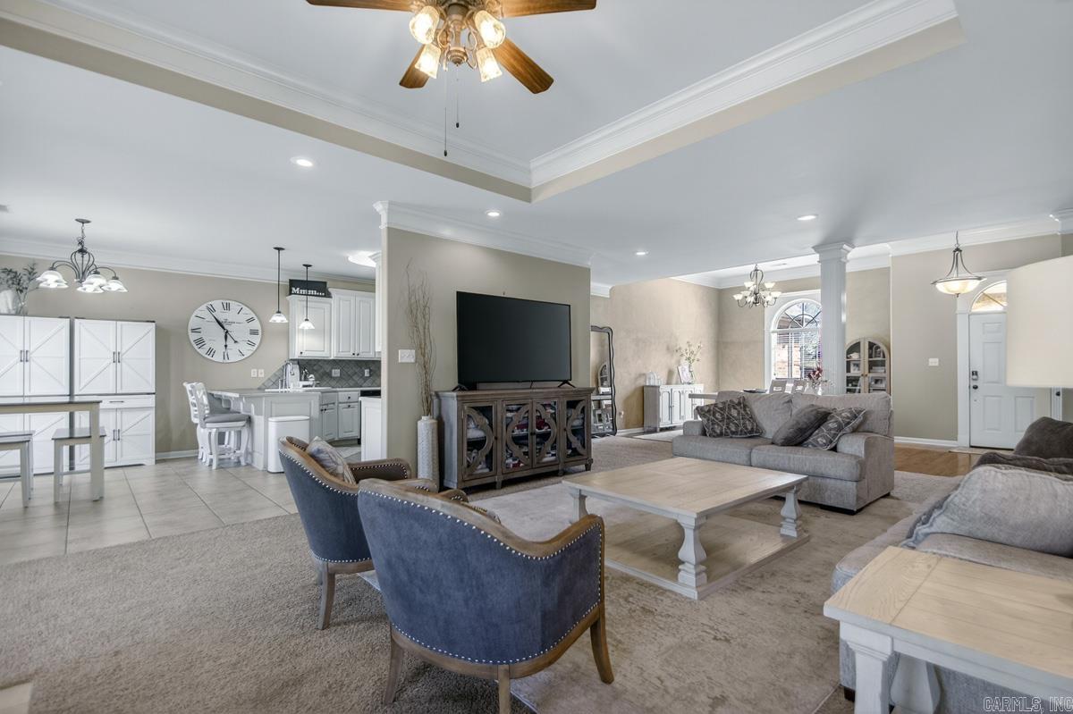 3273 Clover Hill  Benton, AR