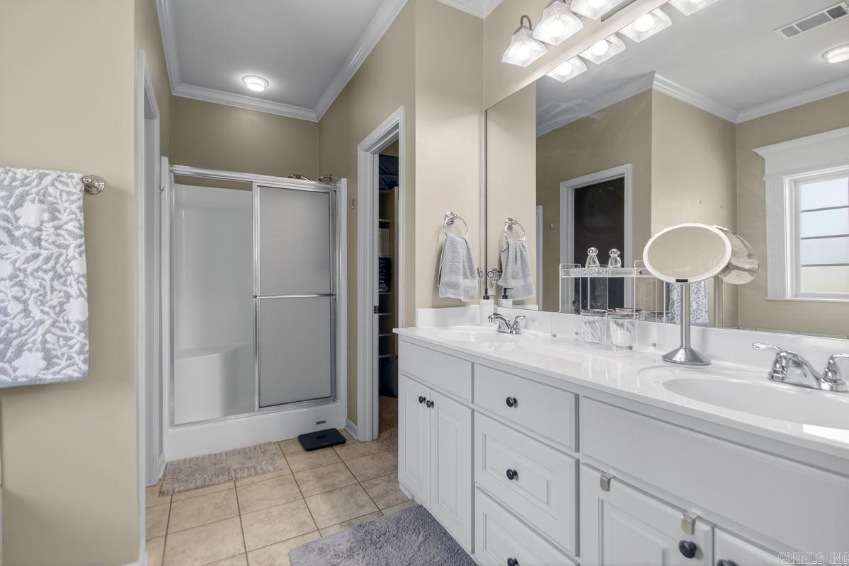 3273 Clover Hill  Benton, AR