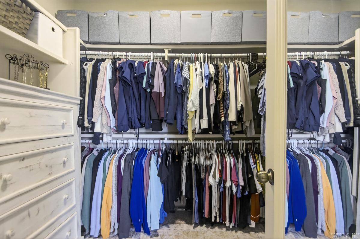 3273 Clover Hill  Benton, AR