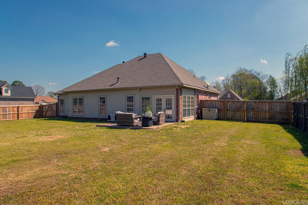 3273 Clover Hill  Benton, AR