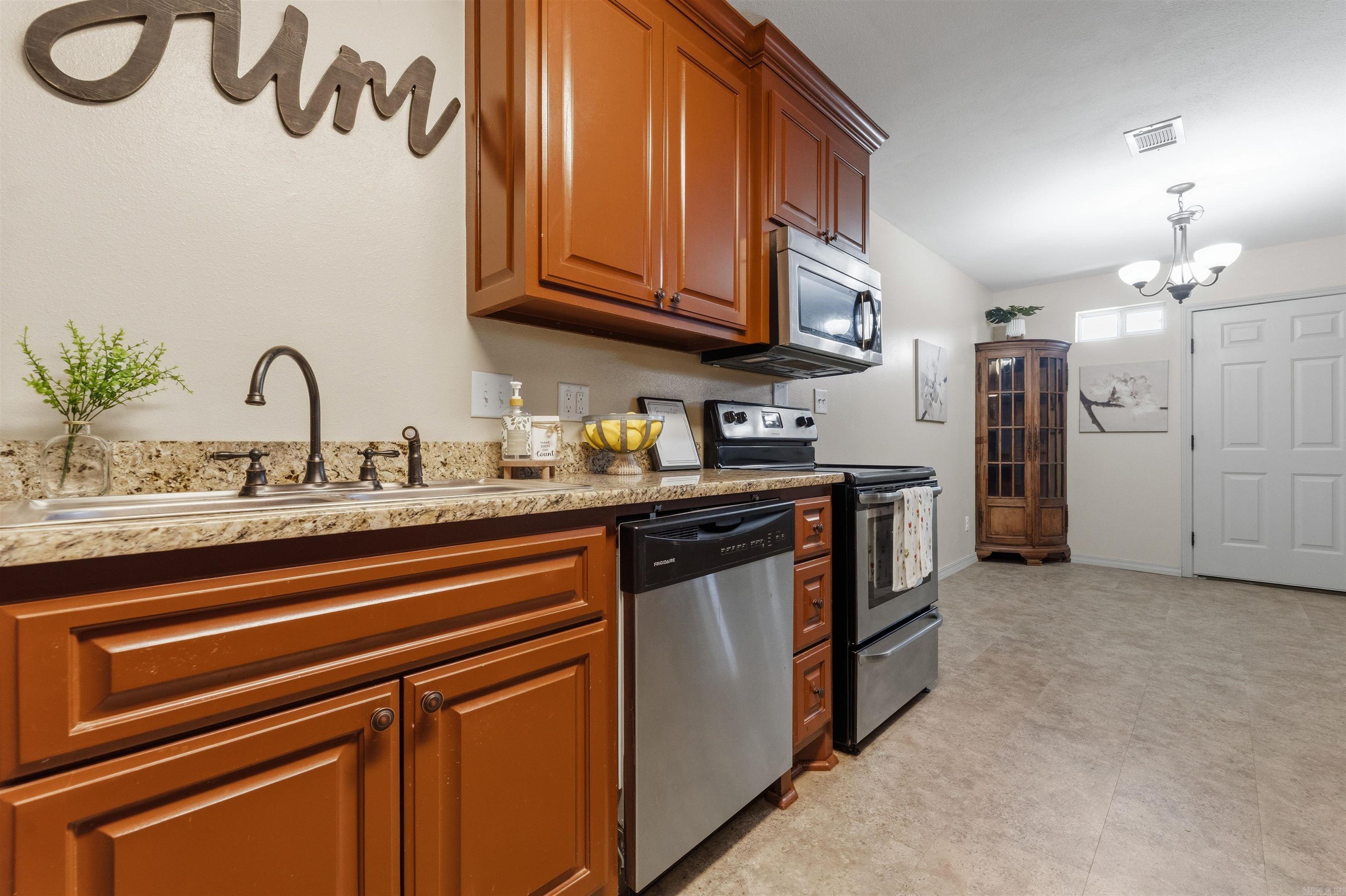 5914 Tammy  North Little Rock, AR