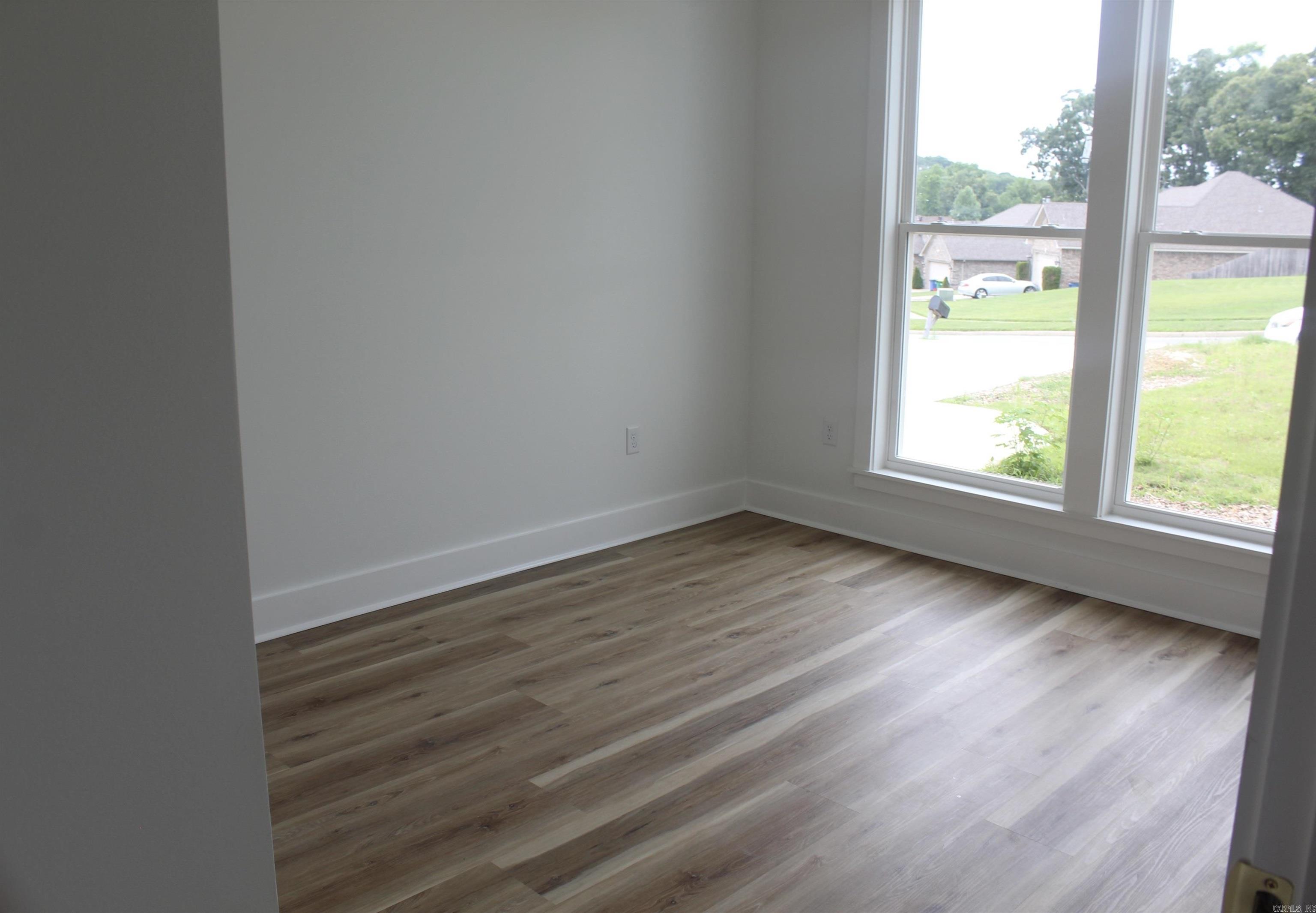 1008 Sussix Loop Sherwood, AR 72120