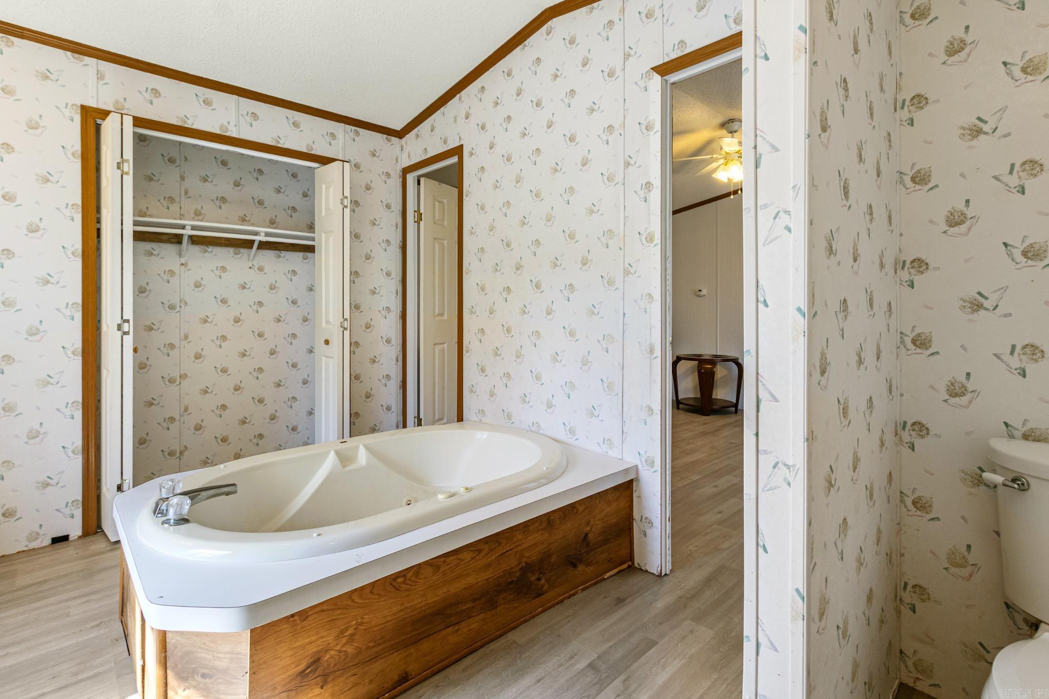 2111 Backbone  Cabot, AR