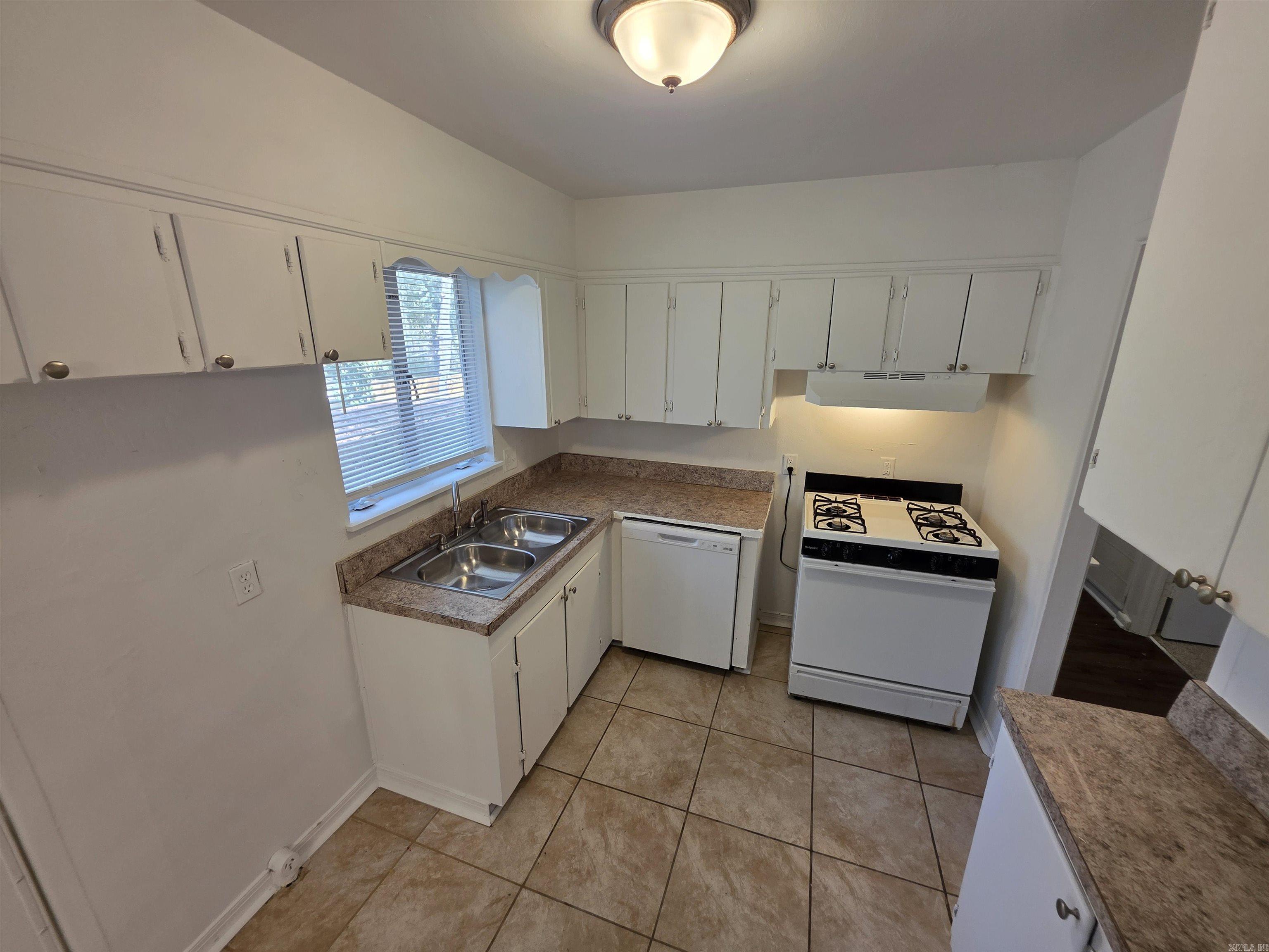 107 Broadmoor  Little Rock, AR