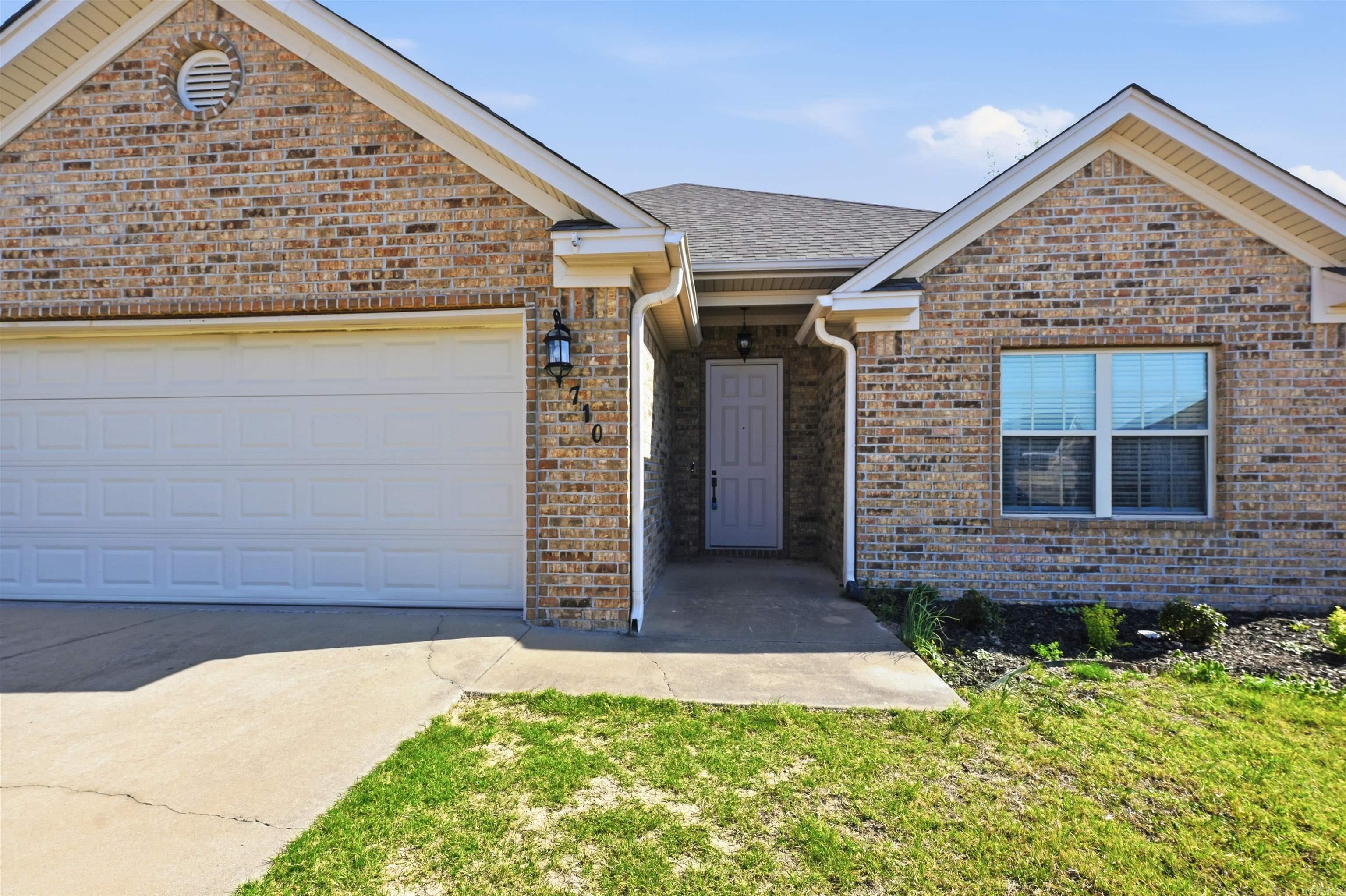 710 Fair  Alexander, AR