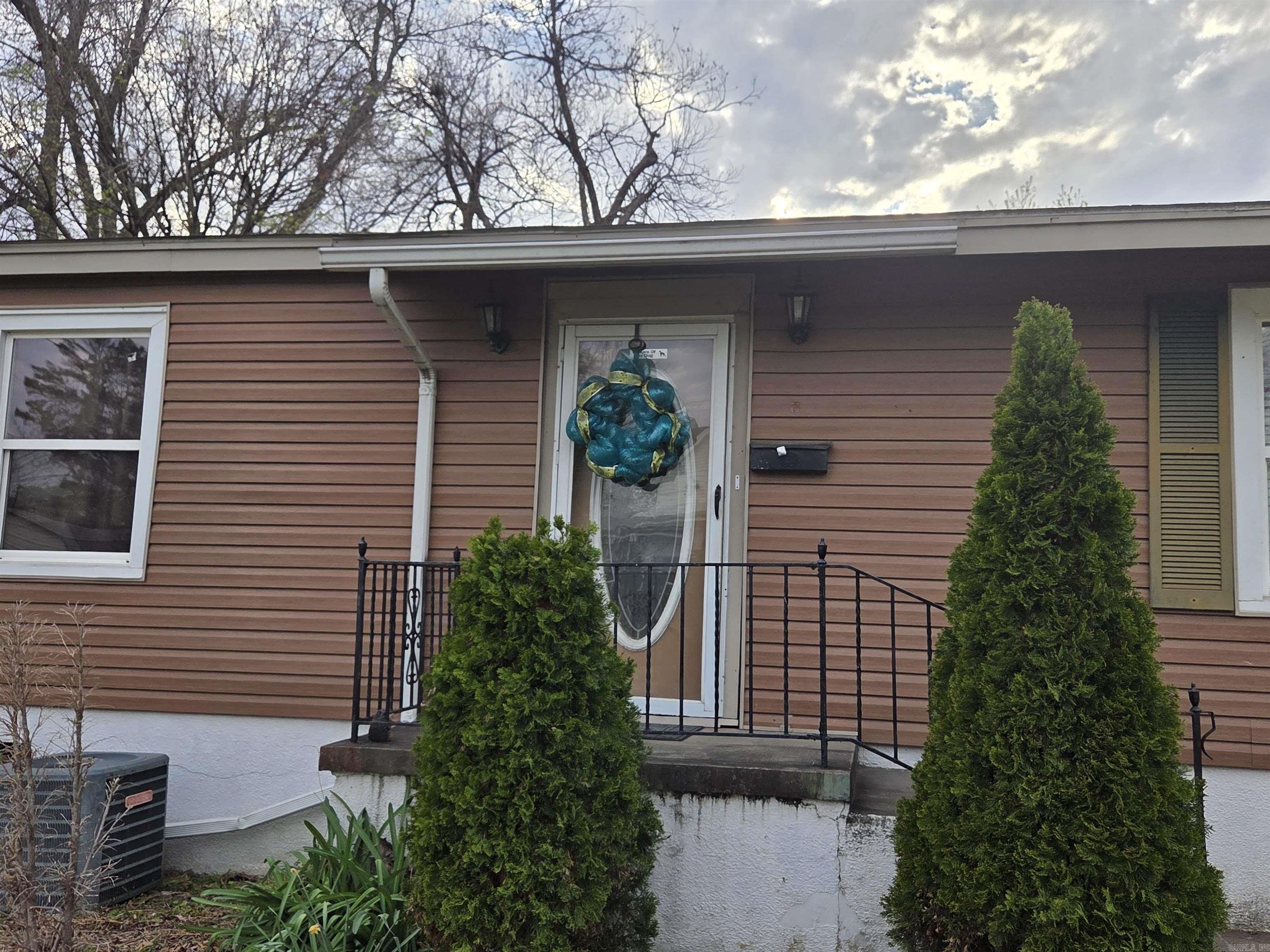 712 & 714 W. Main Street  Paragould, AR